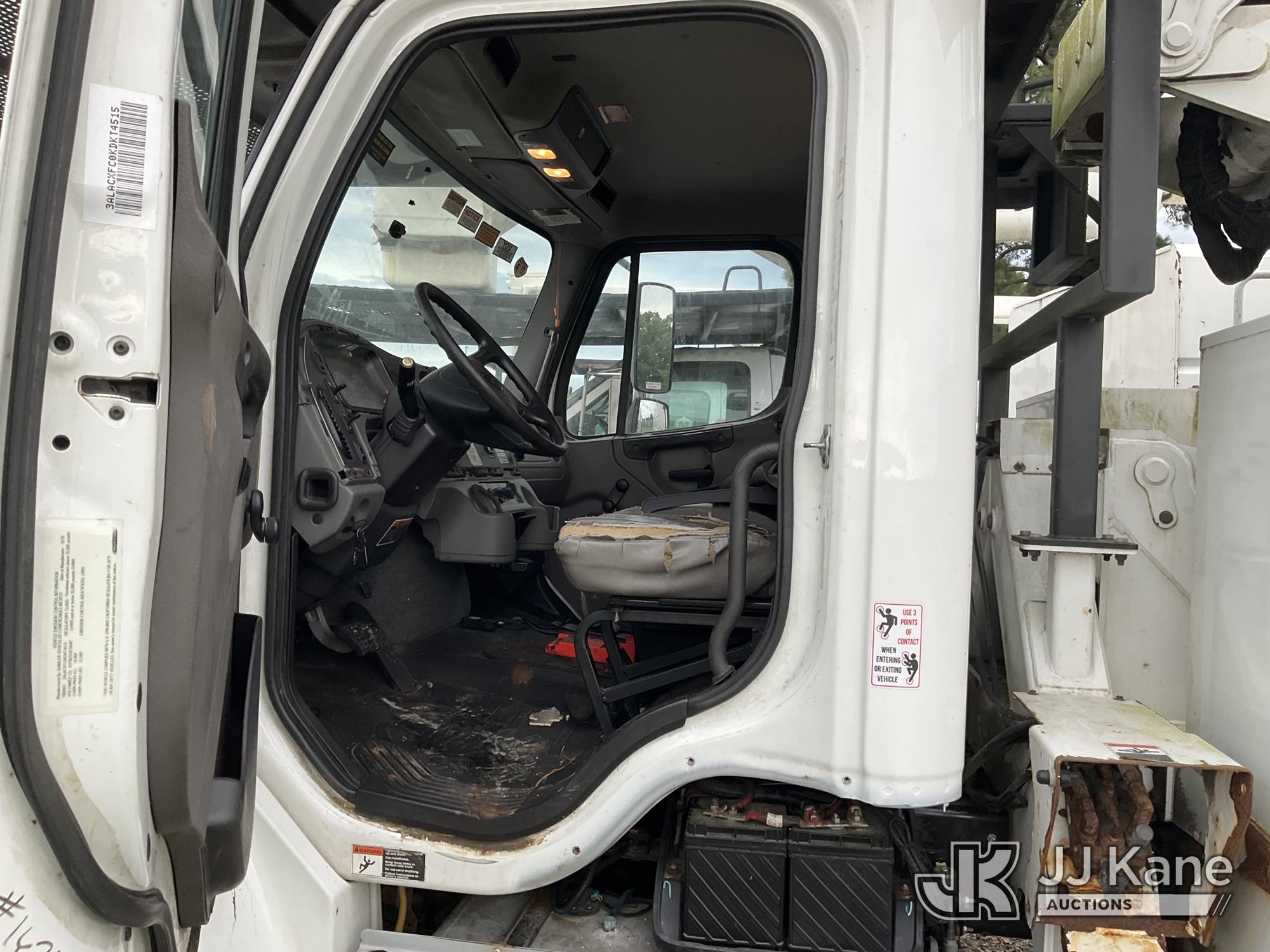 2019 Freightliner M2 106