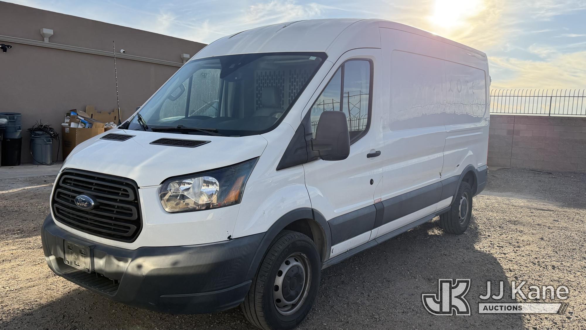 Photo of a 2016 Ford Transit