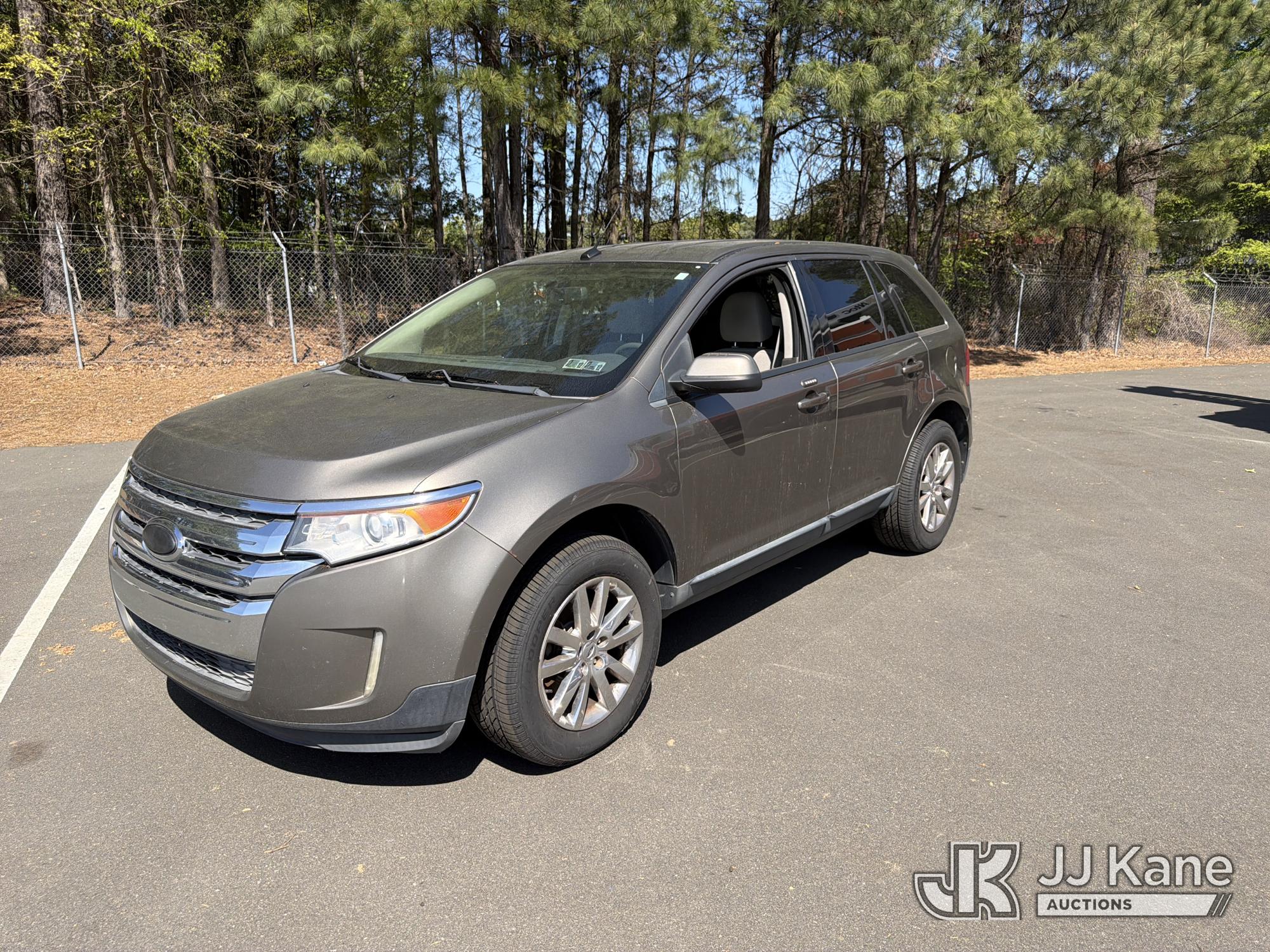 Photo of a 2012 Ford Edge AWD