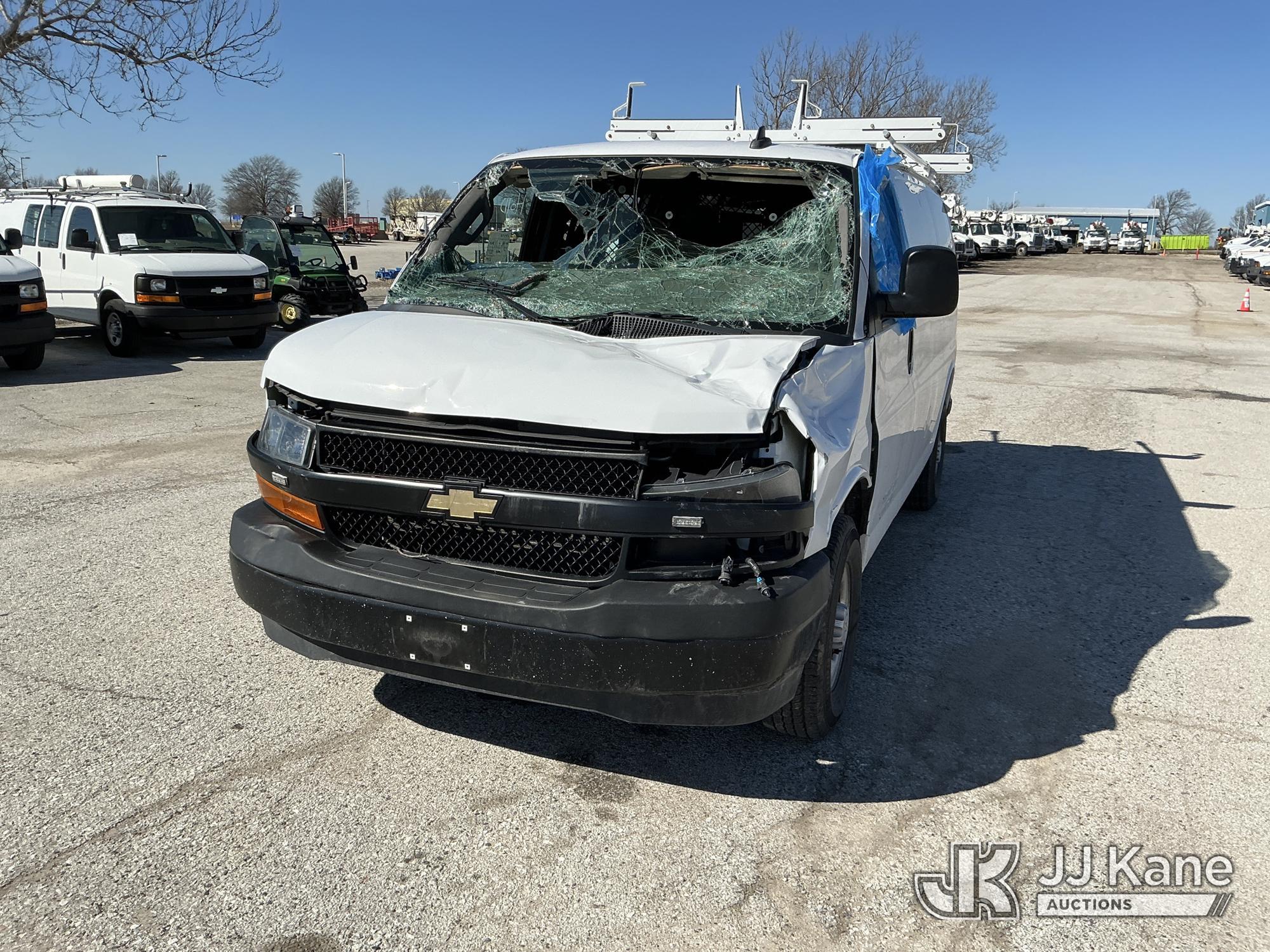  Chevrolet Express G2500