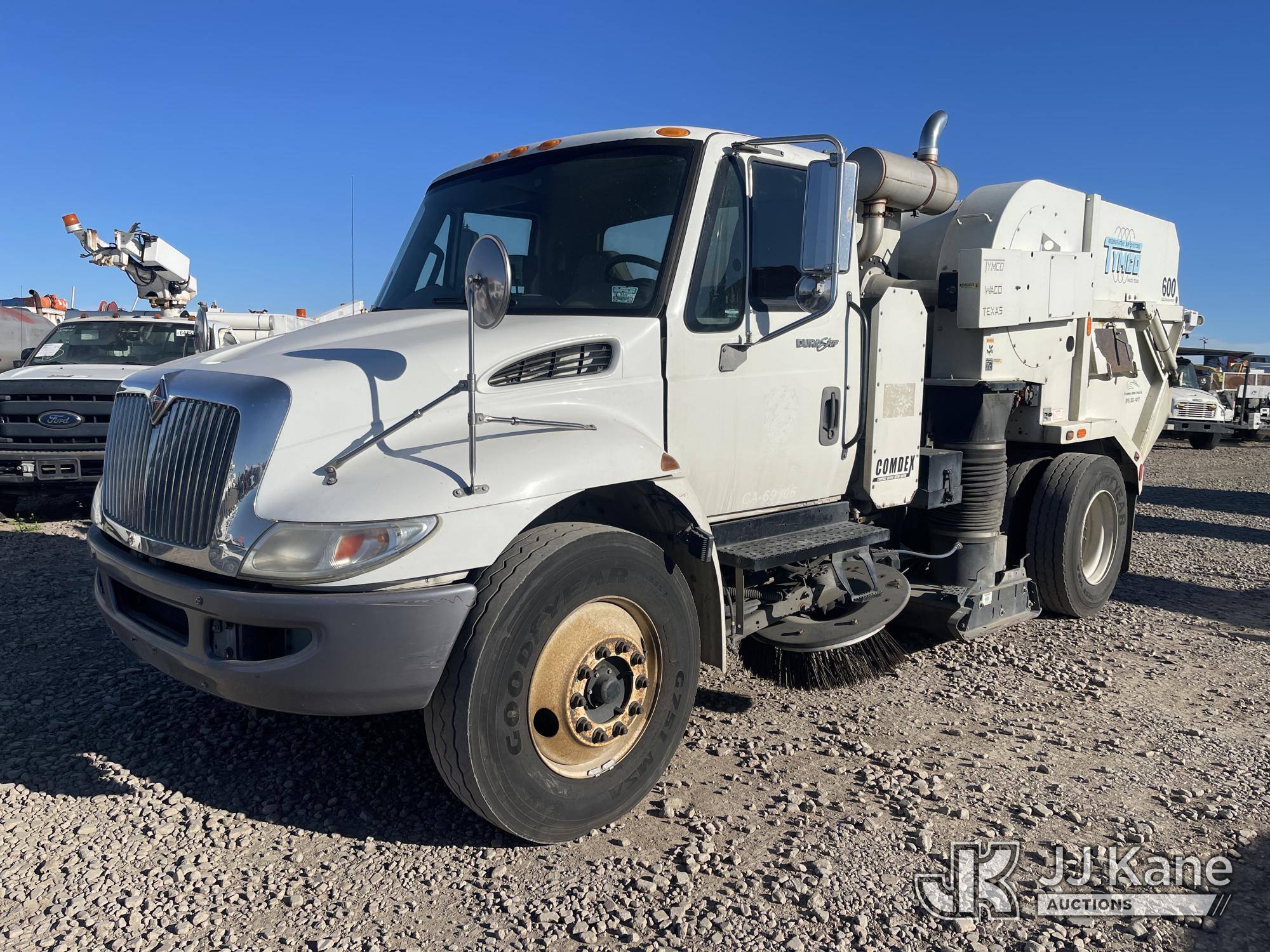 Photo of a 2013 International 4300