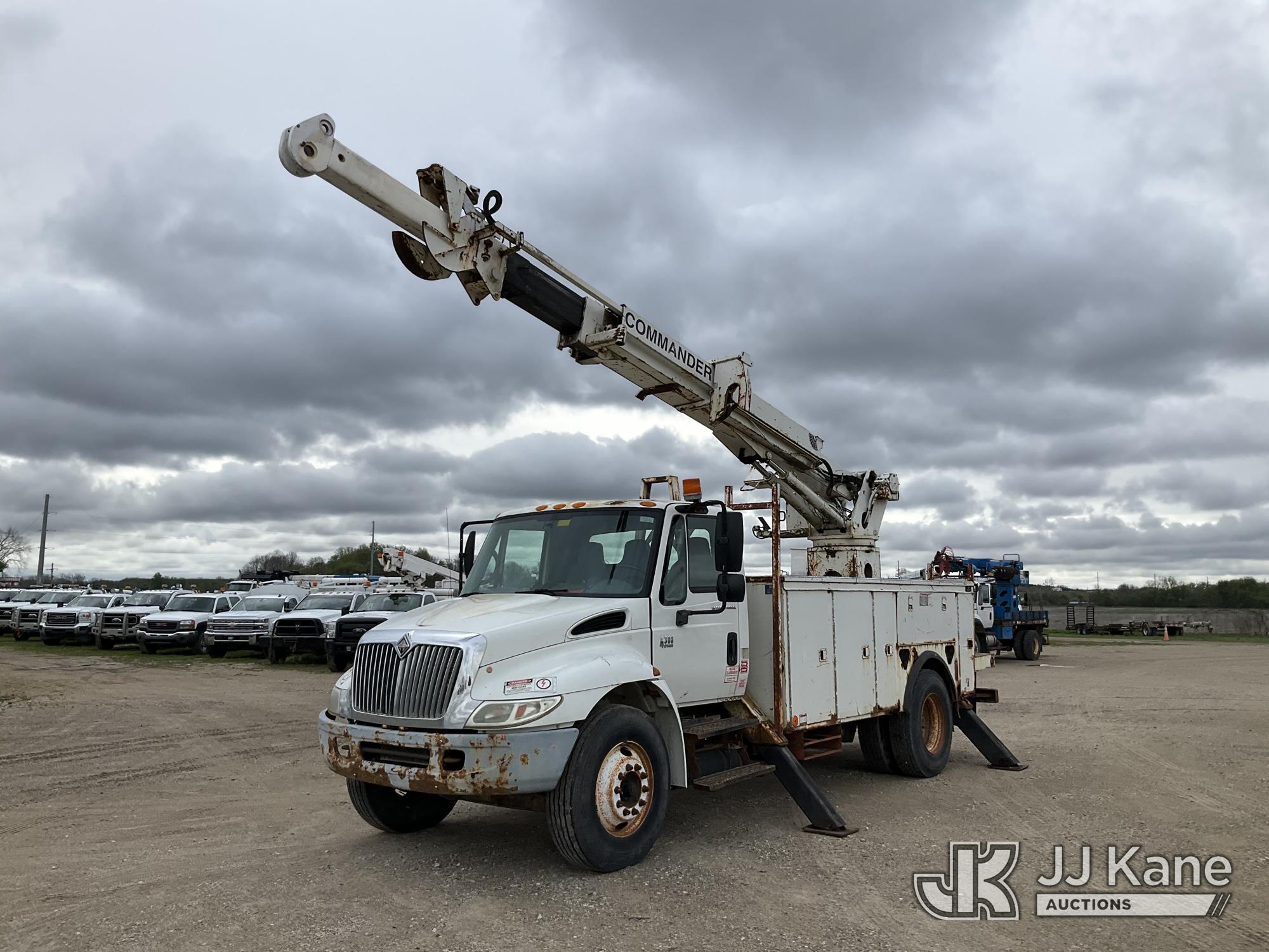 Photo of a 2004 International 4300