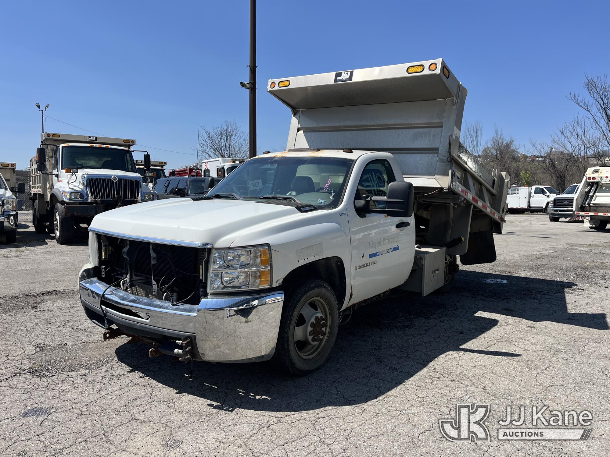 Photo of a 2008 Chevrolet Silverado 3500HD 4x4