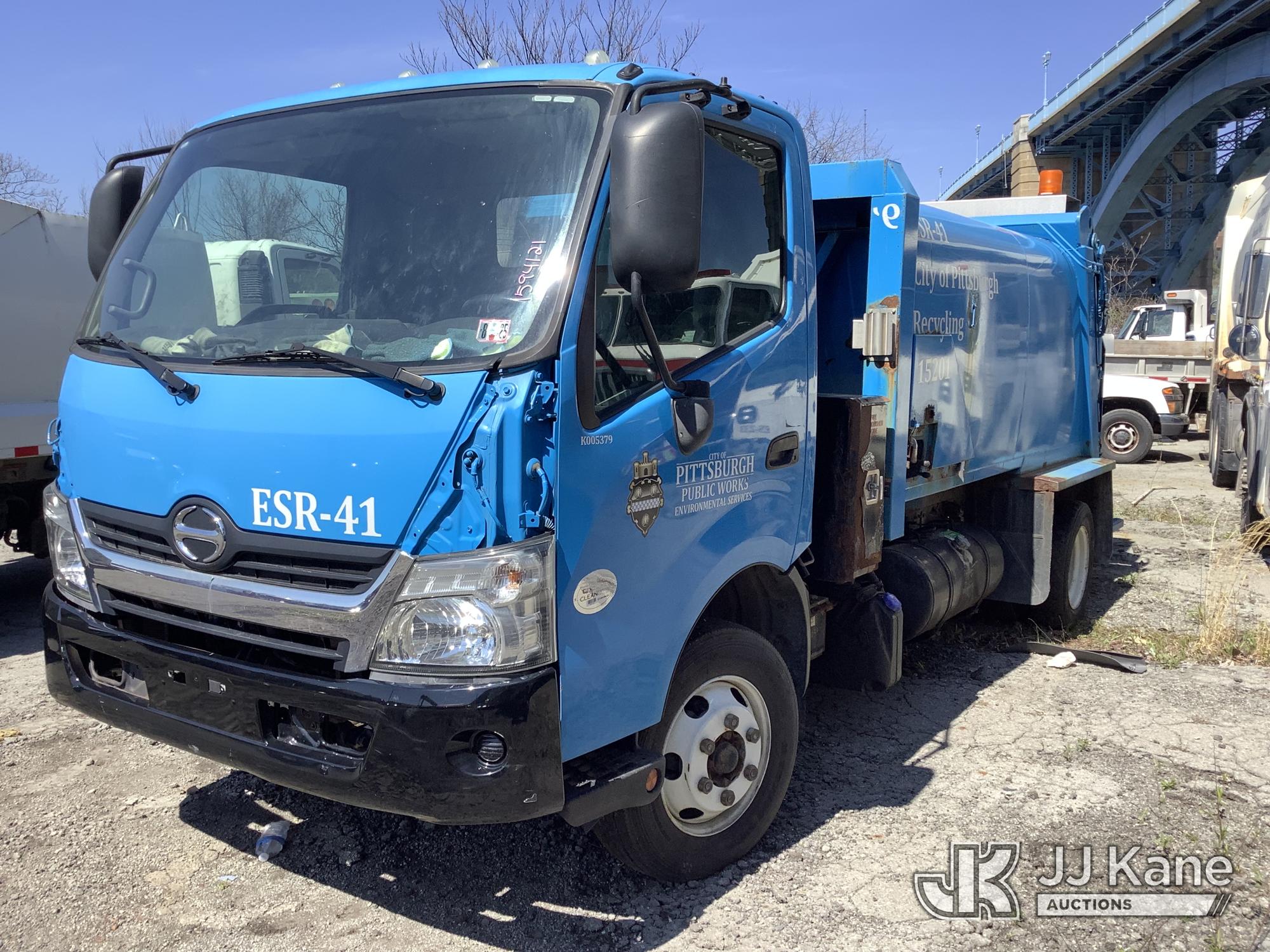 Photo of a 2018 Hino XJC720 / XFC720