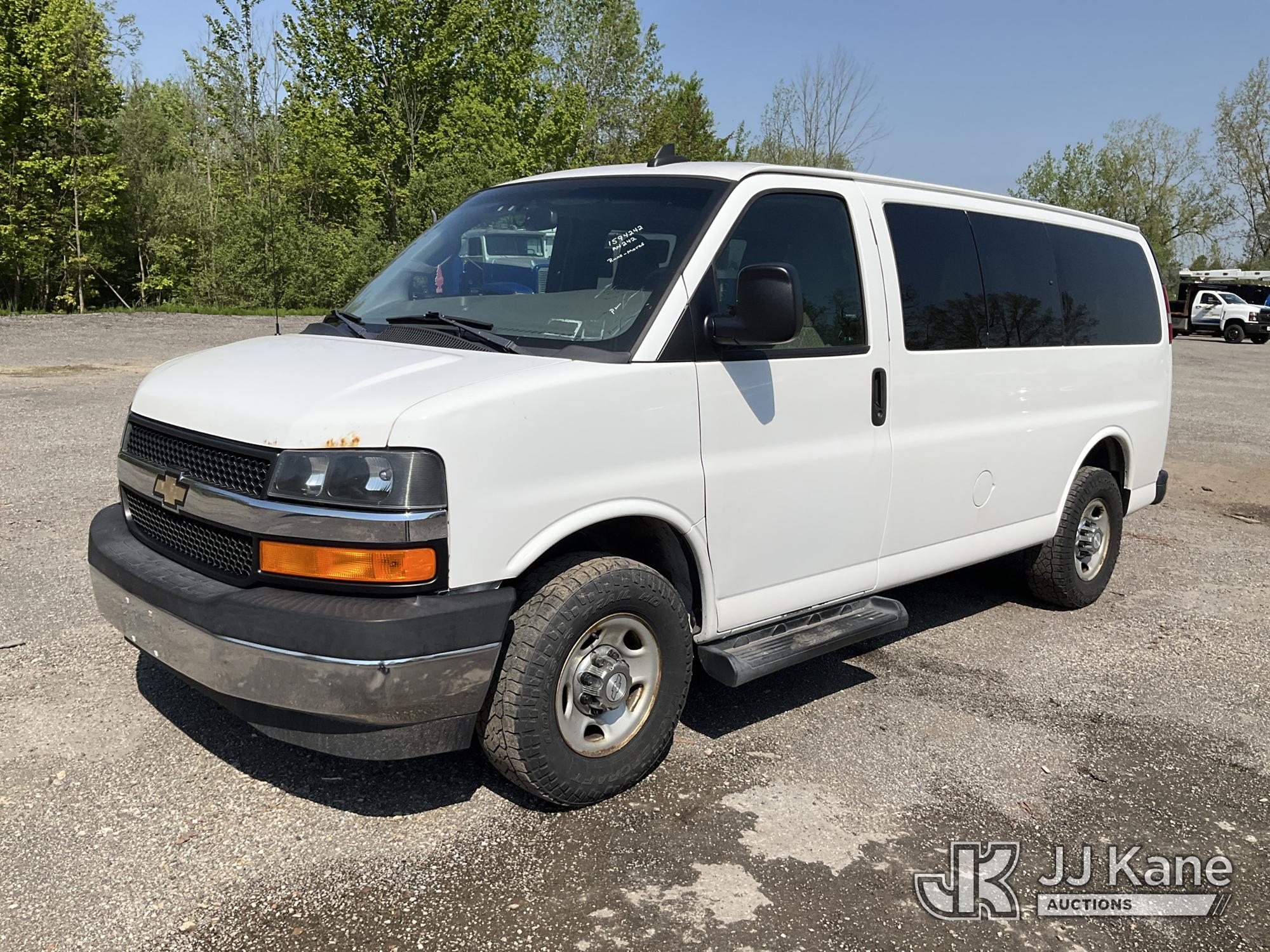 Photo of a 2017 Chevrolet Express G3500