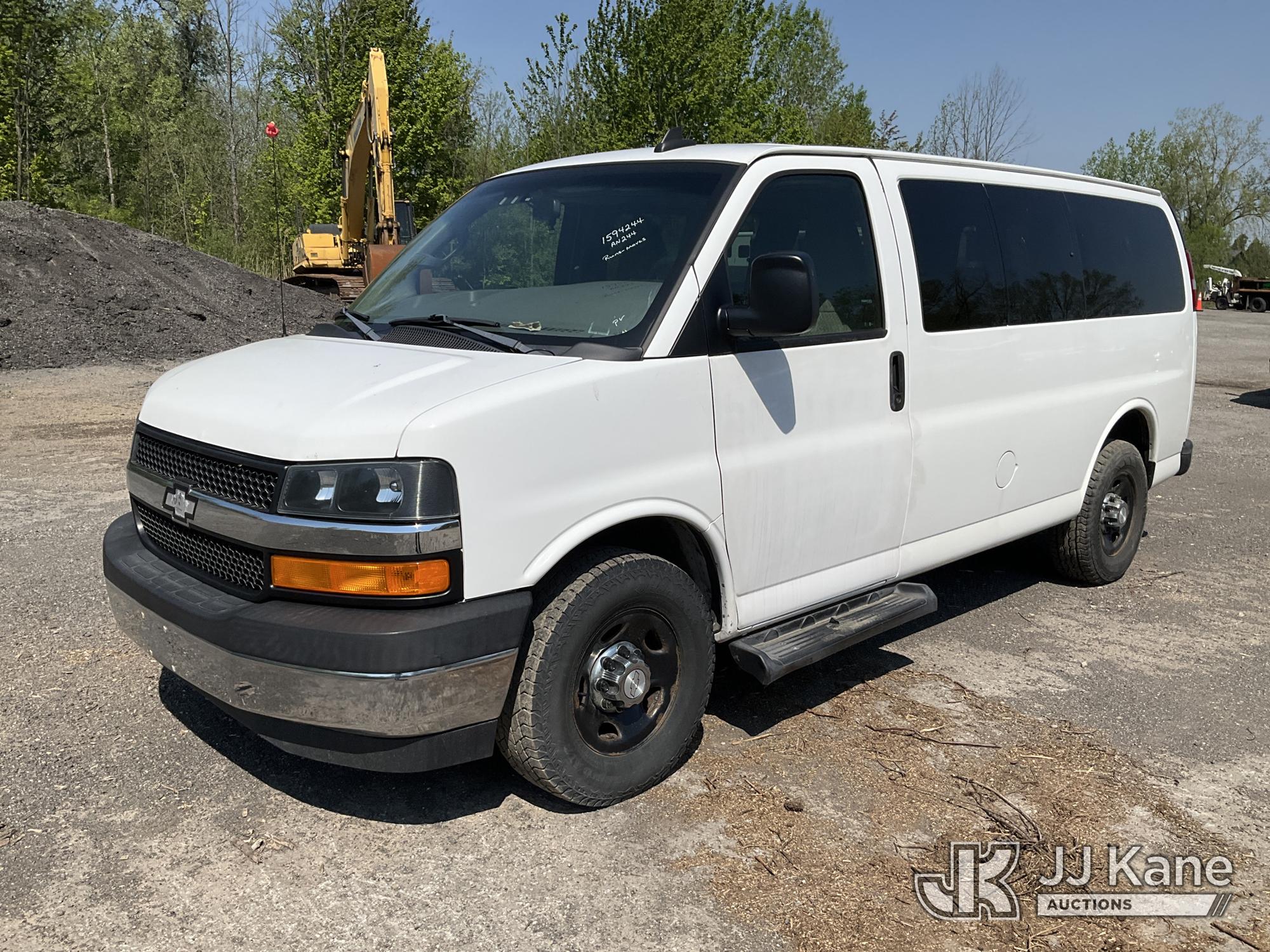 Photo of a 2017 Chevrolet Express G3500
