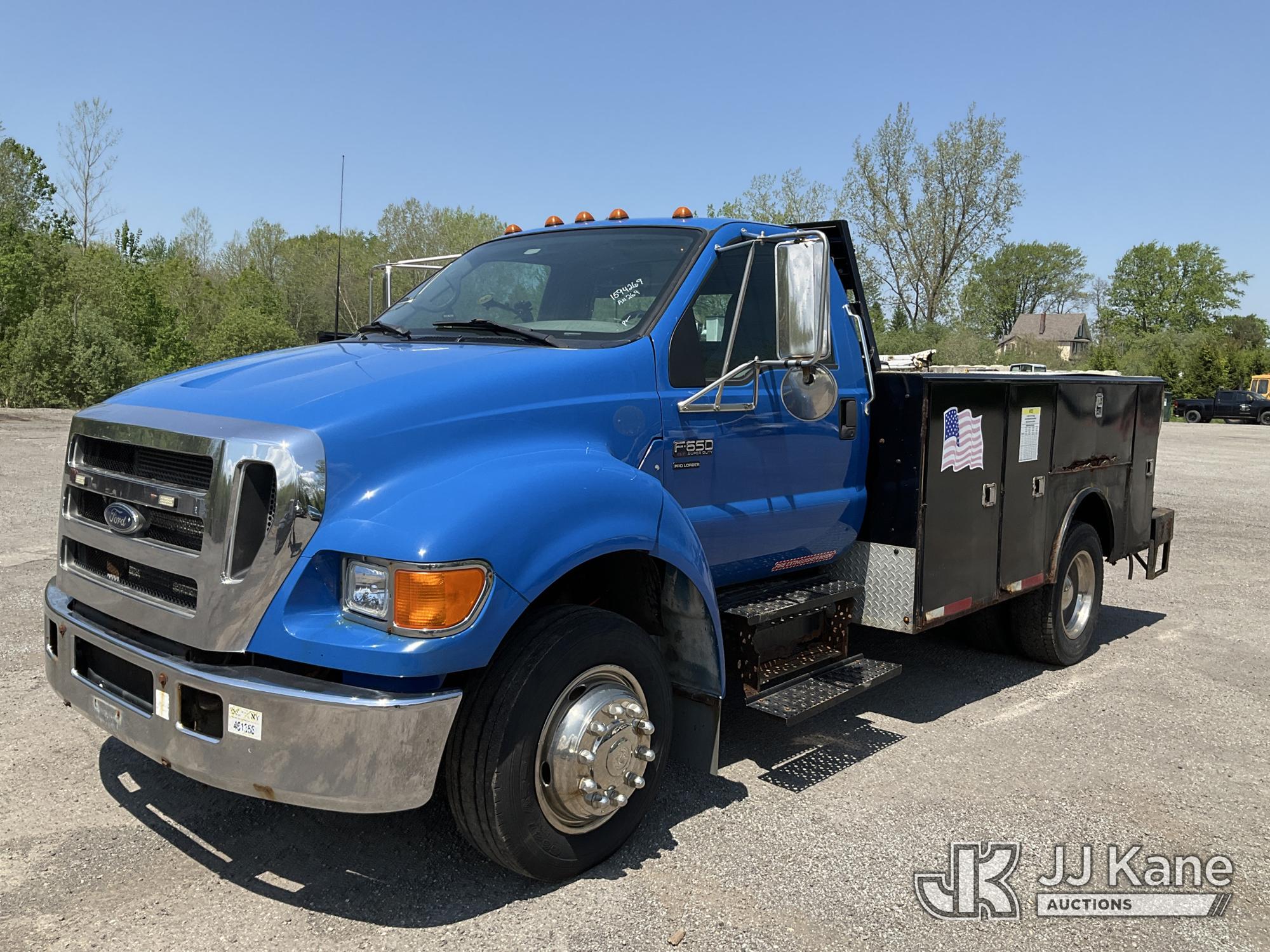 Photo of a 2005 Ford F650