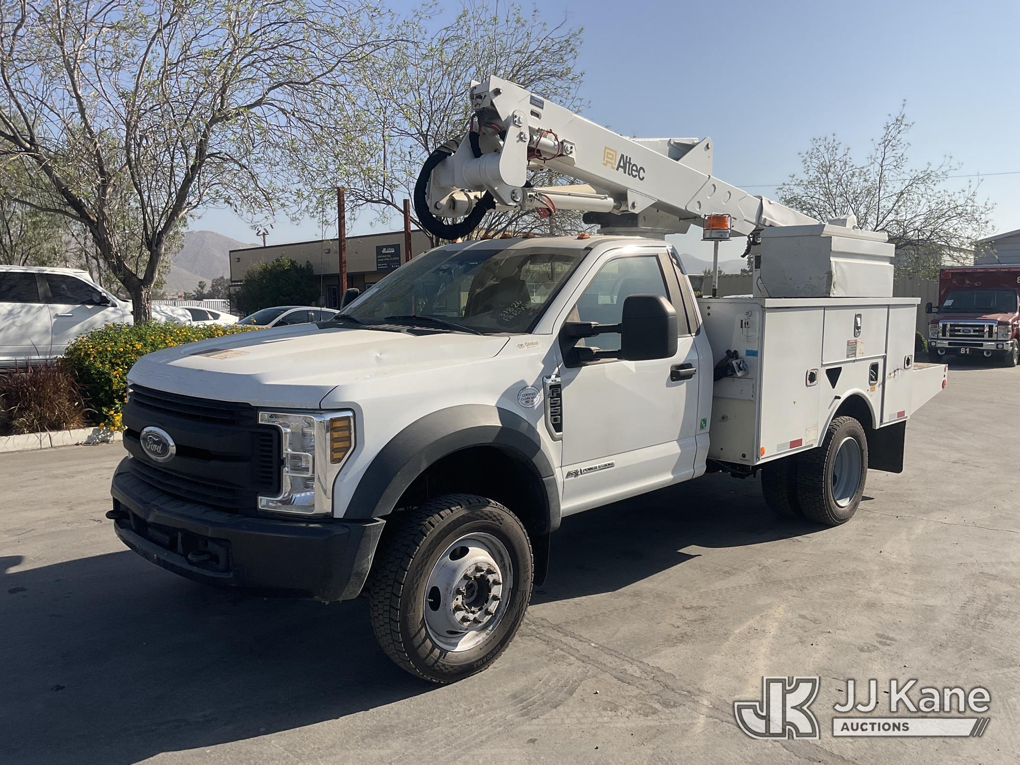 Photo of a 2019 Ford F-550