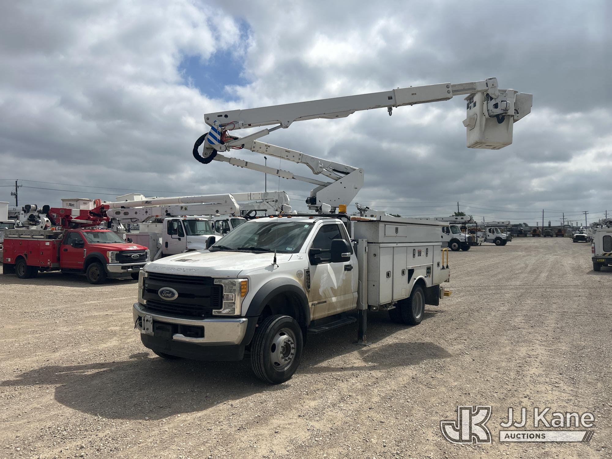 Photo of a 2017 Ford F-550