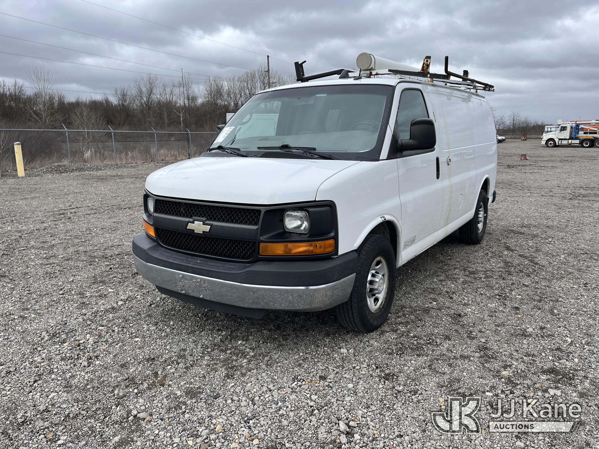 Photo of a 2014 Chevrolet Express G2500