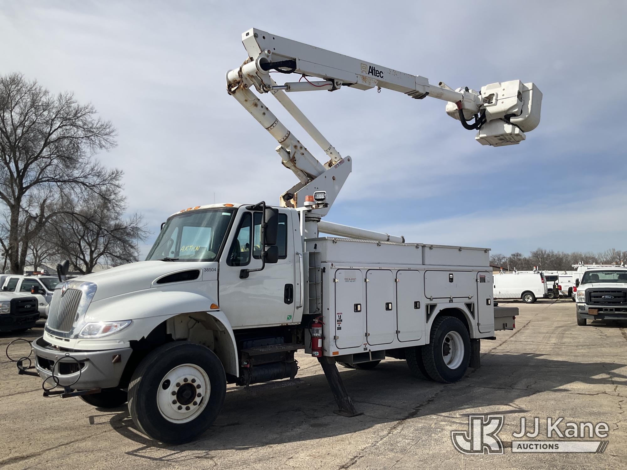 Photo of a 2016 International 4300