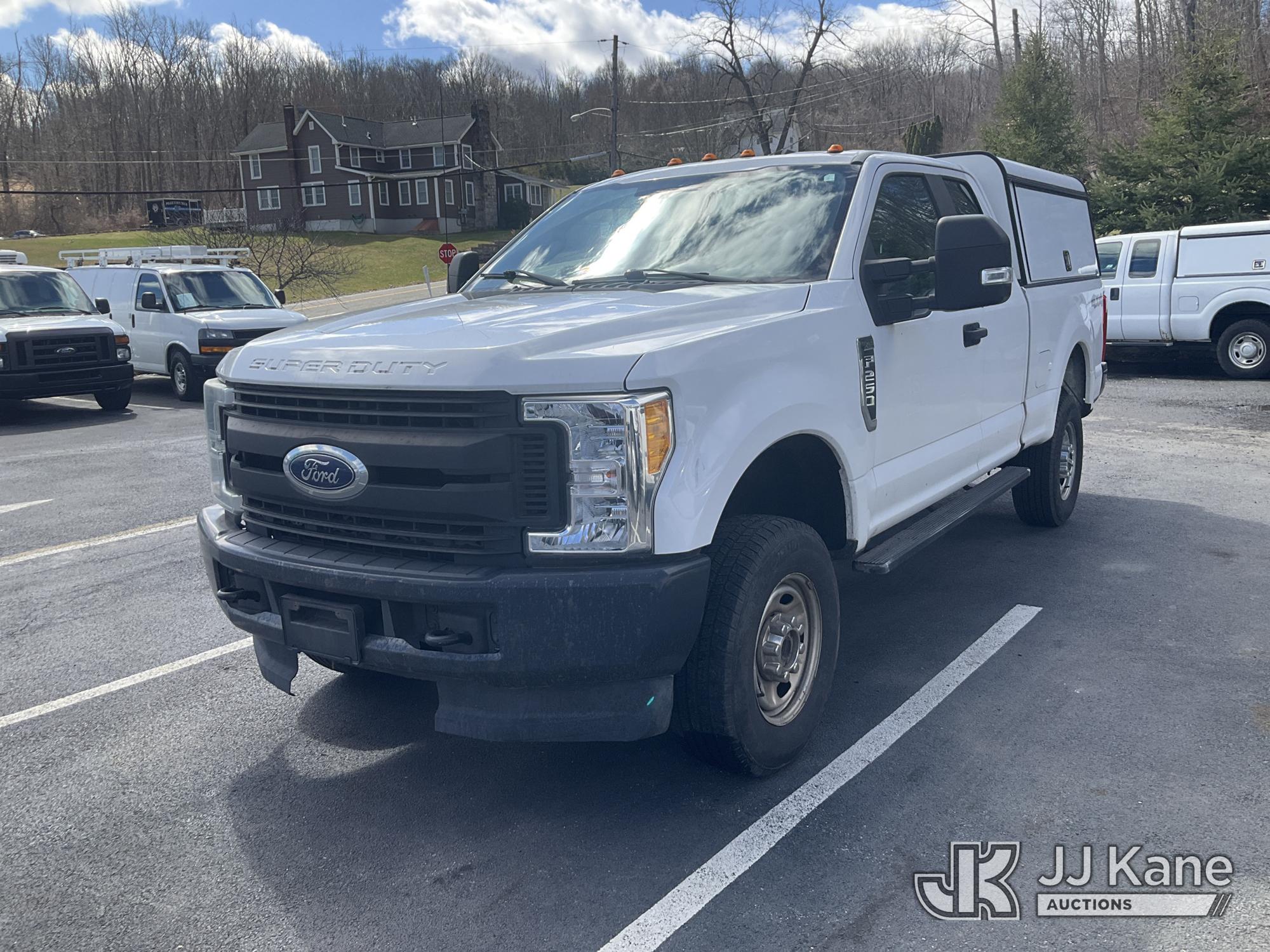 Photo of a 2017 Ford F250 4x4