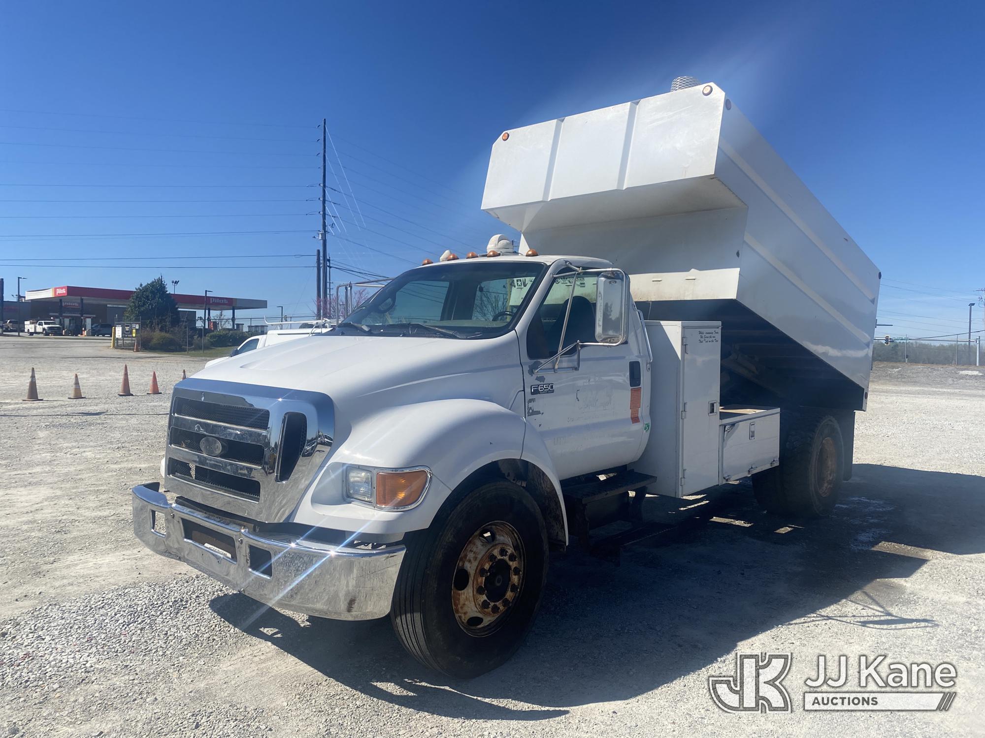 Photo of a 2007 Ford F-650