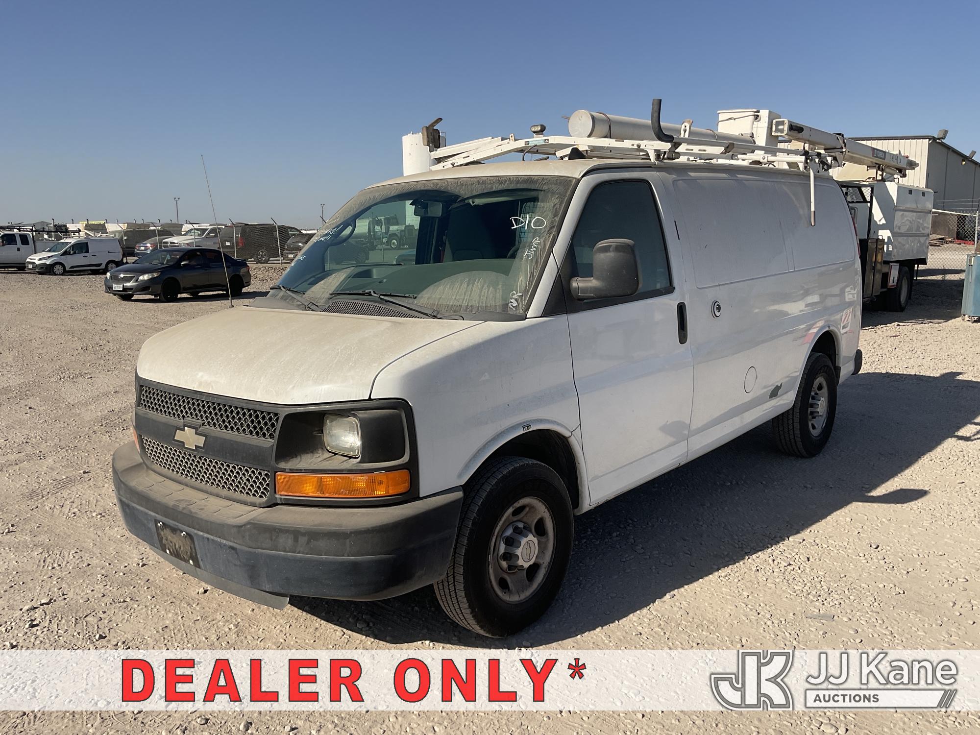 Photo of 2013 Chevrolet Express