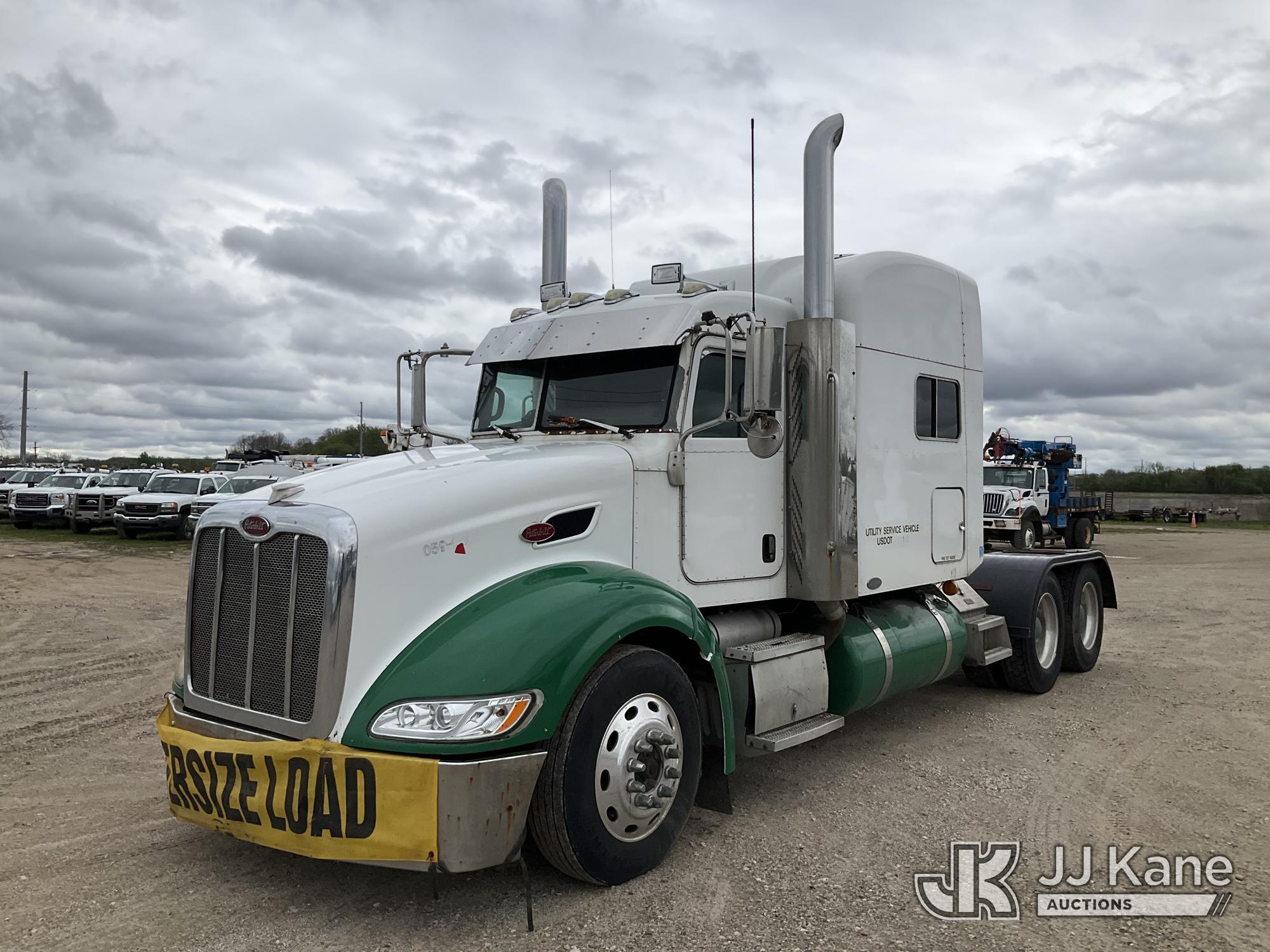 Photo of a 2009 Peterbilt 386