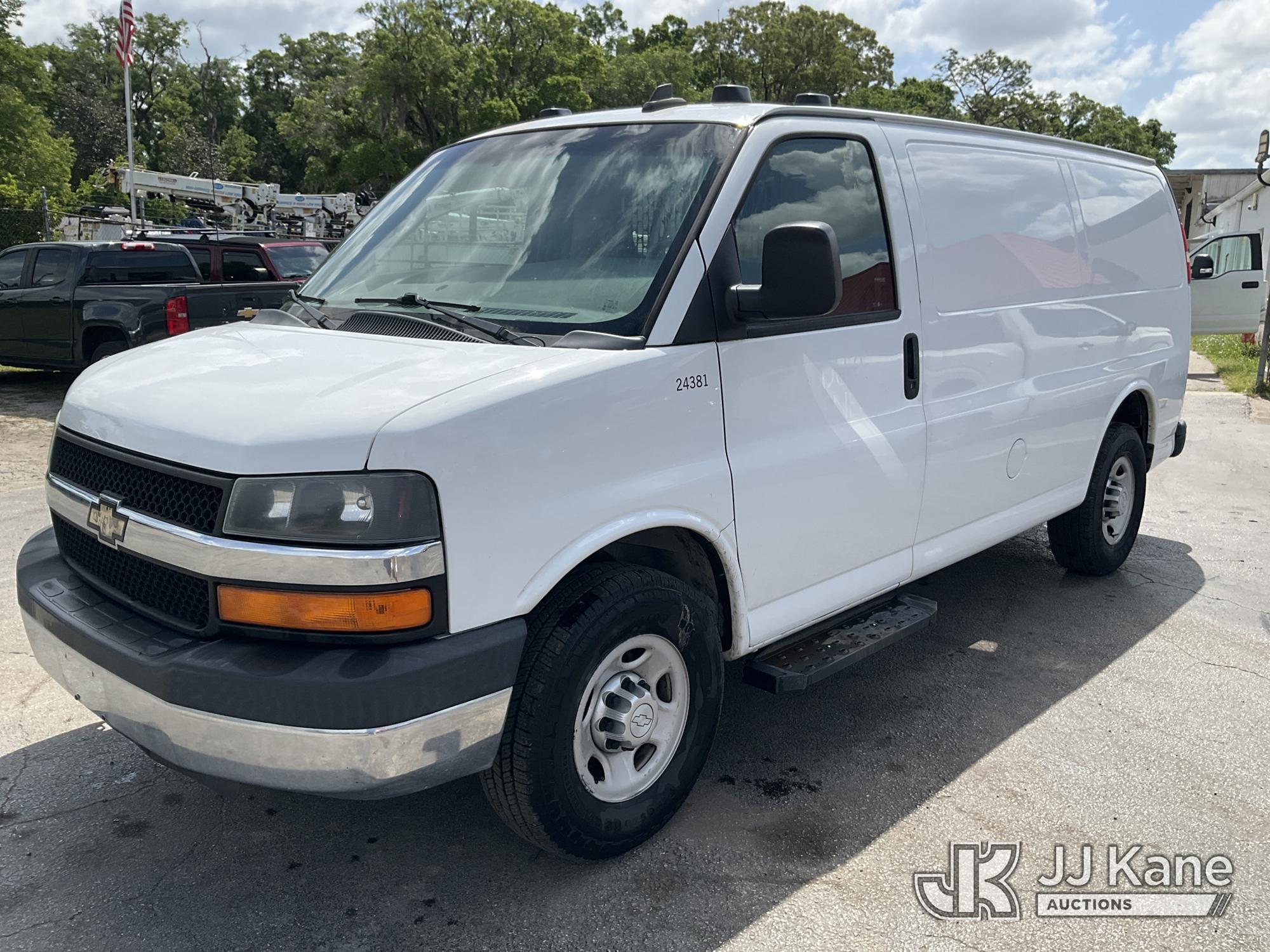 Photo of a 2016 Chevrolet Express G3500