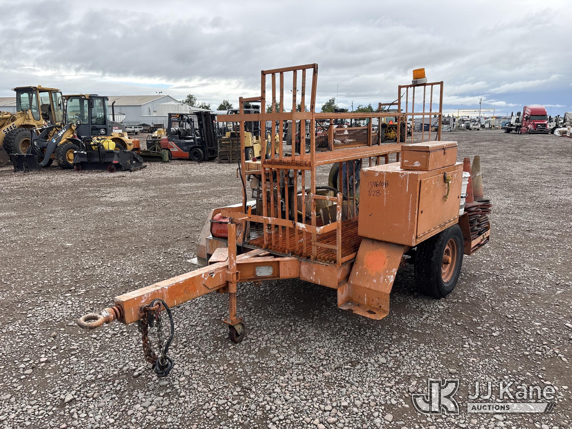 1979 Good Roads Paint Trailer