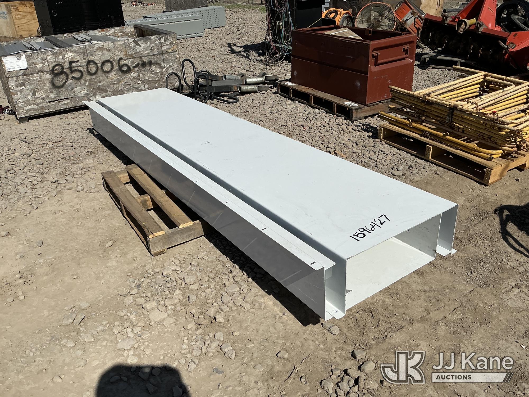 Truck Ladder Holders (Used ) NOTE: This unit is being sold AS IS/WHERE IS via Timed Auction and is located in Dixon
