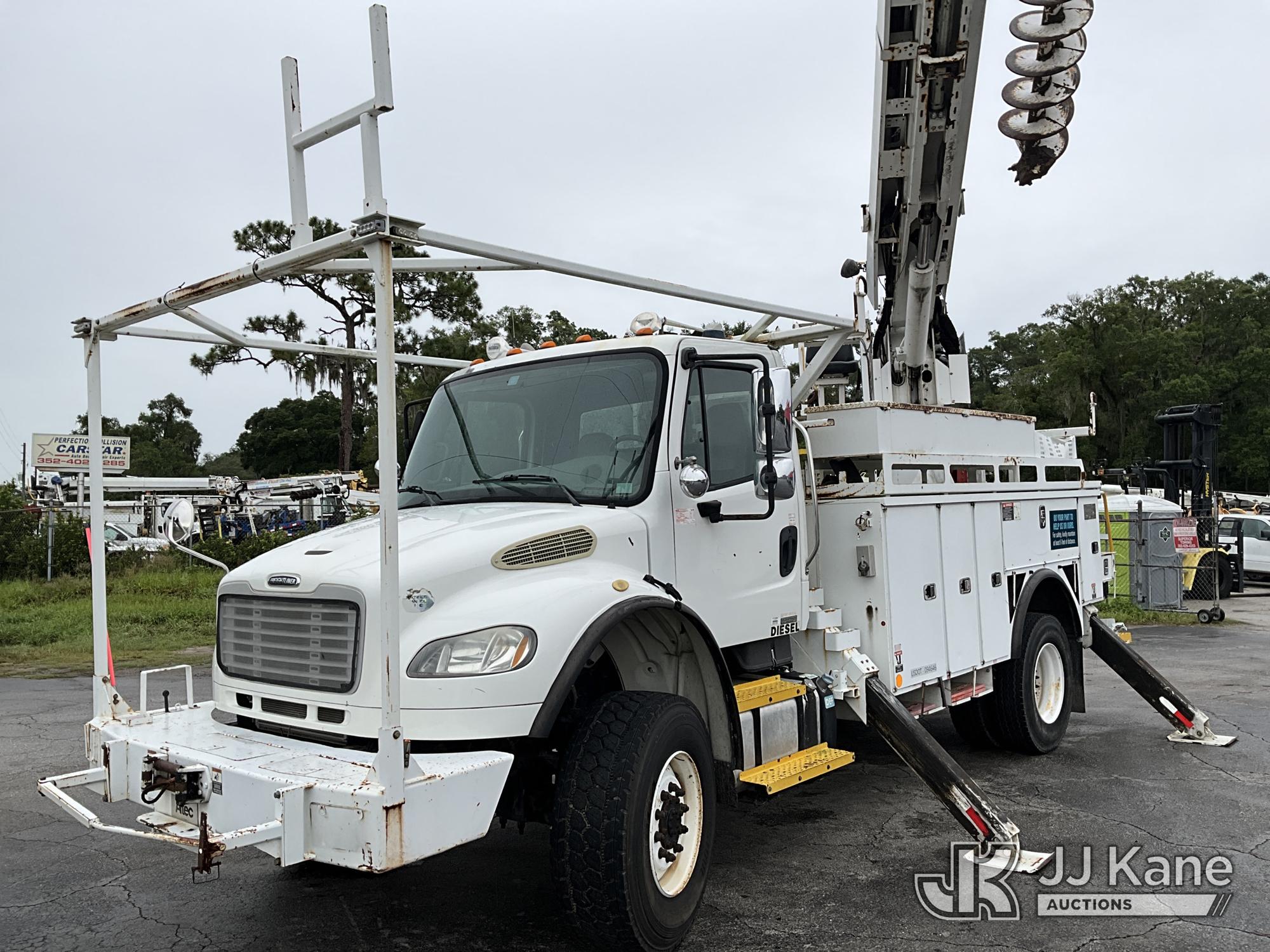 2012 Freightliner M2 106
