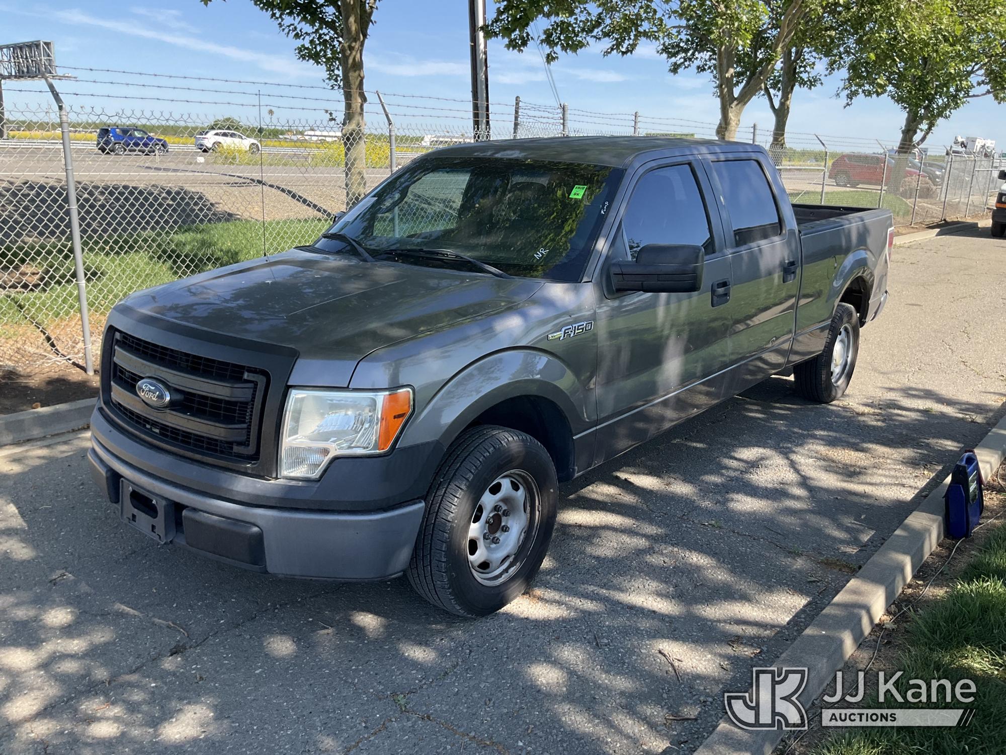 Photo of a 2014 Ford F-150
