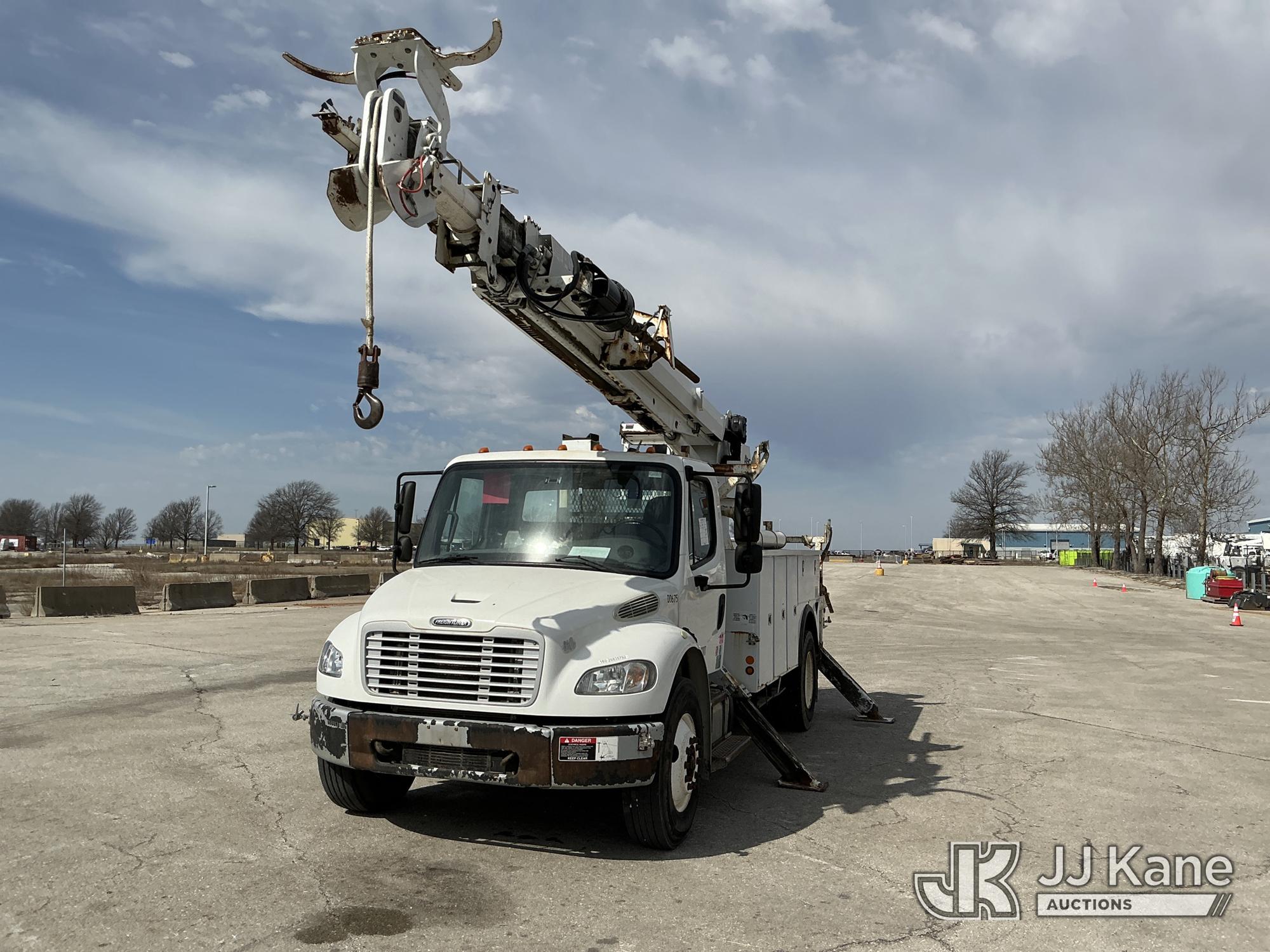 Photo of a 2014 Freightliner M2 106