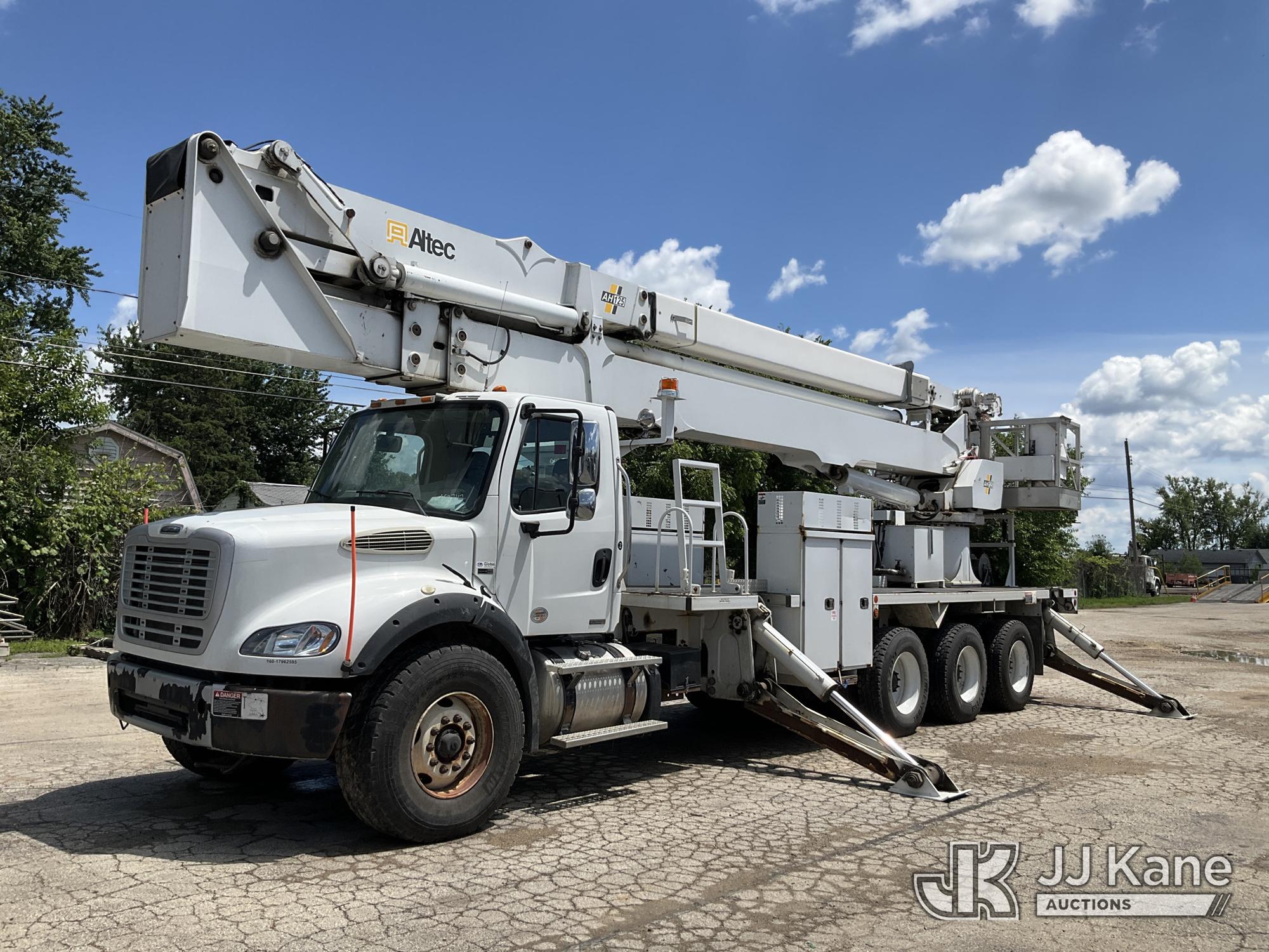 2011 Freightliner M2 112
