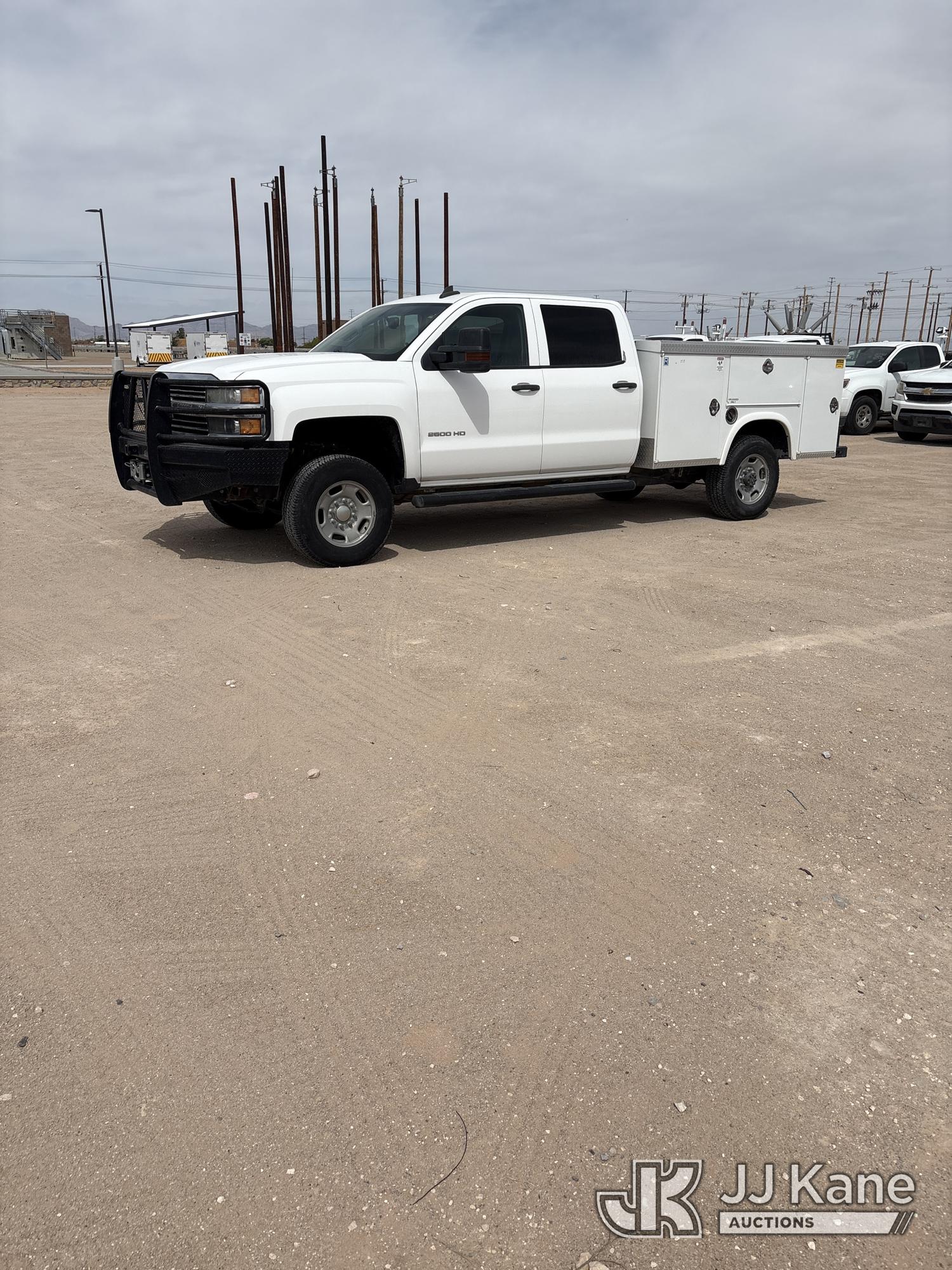 Photo of a 2015 Chevrolet Silverado 2500HD 4x4