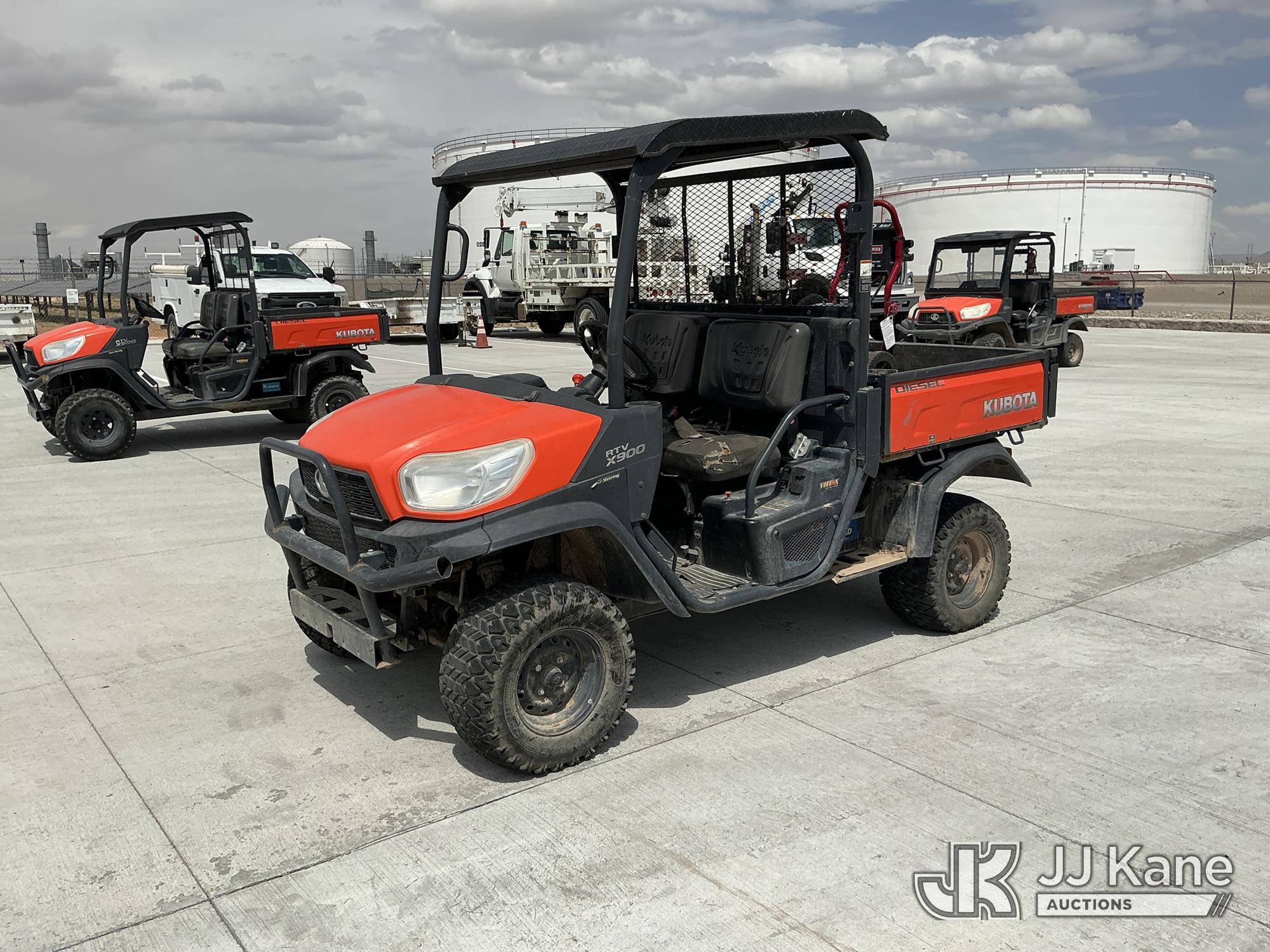 Photo of a 2015 Kubota RTVX900