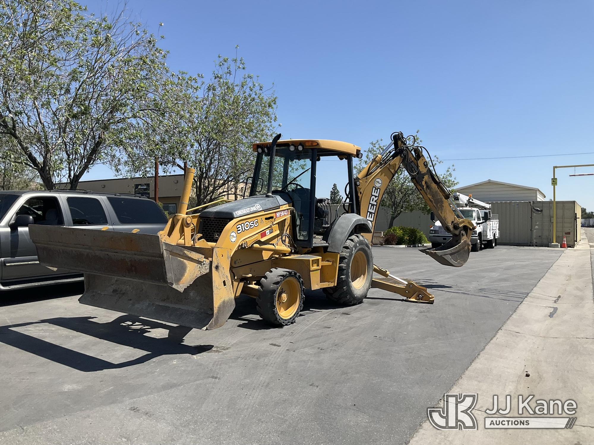 Photo of a 2006 John Deere 310G