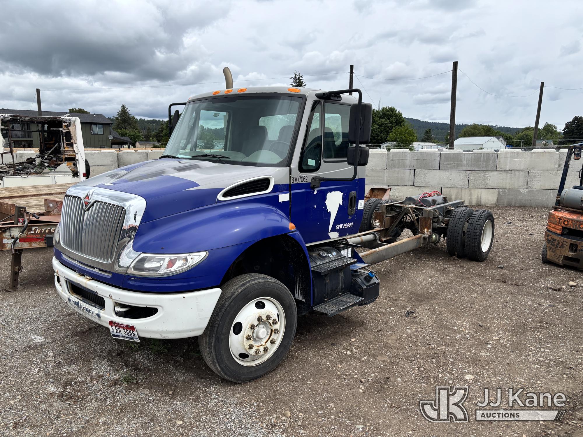2016 International DuraStar 4300