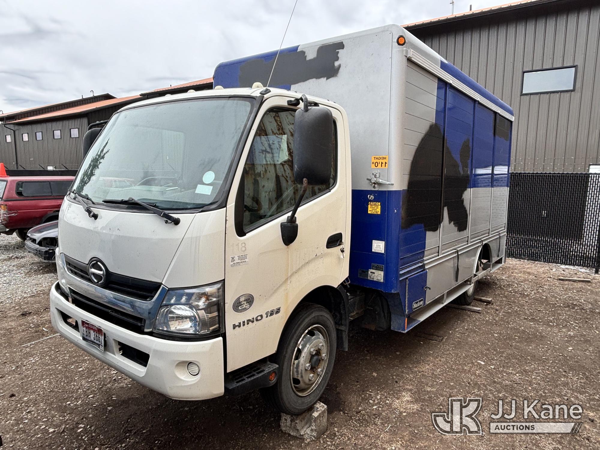 2015 Hino XJC720