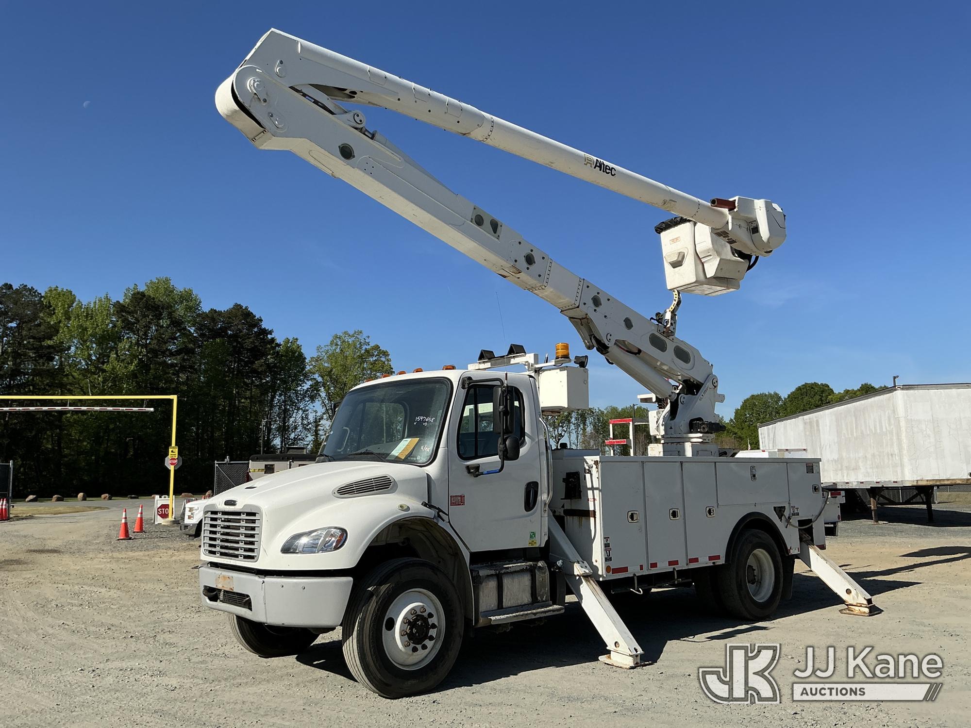 Photo of a 2018 Freightliner M2 106 4x4