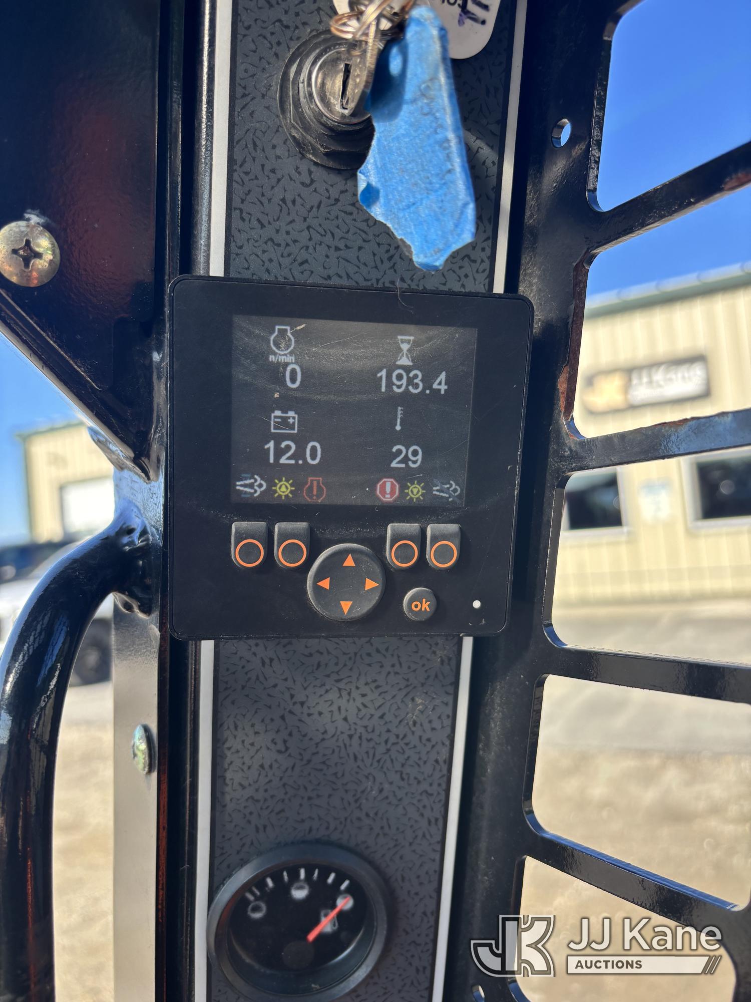 2022 Manitou 1050RT