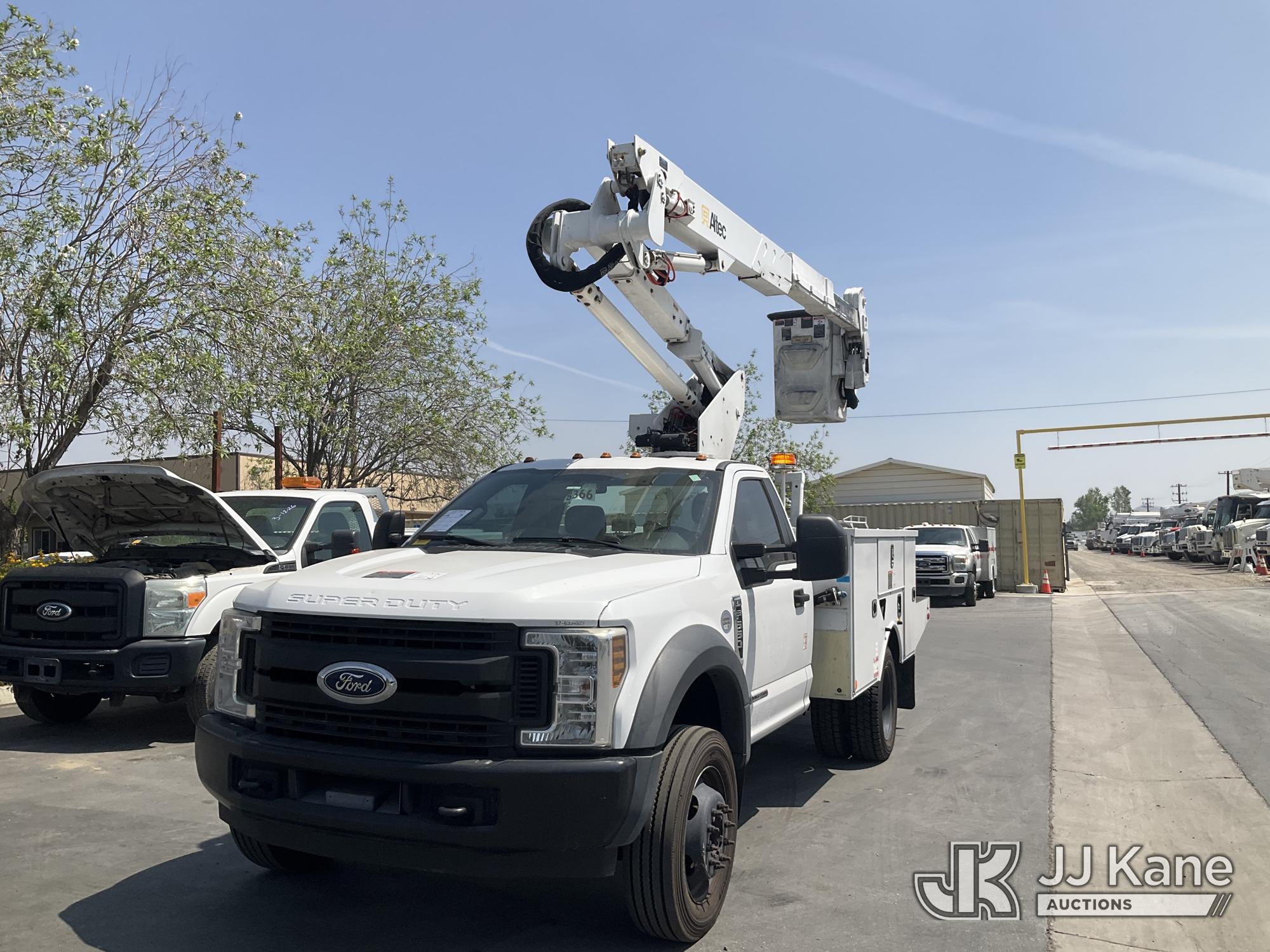 Photo of a 2019 Ford F-550