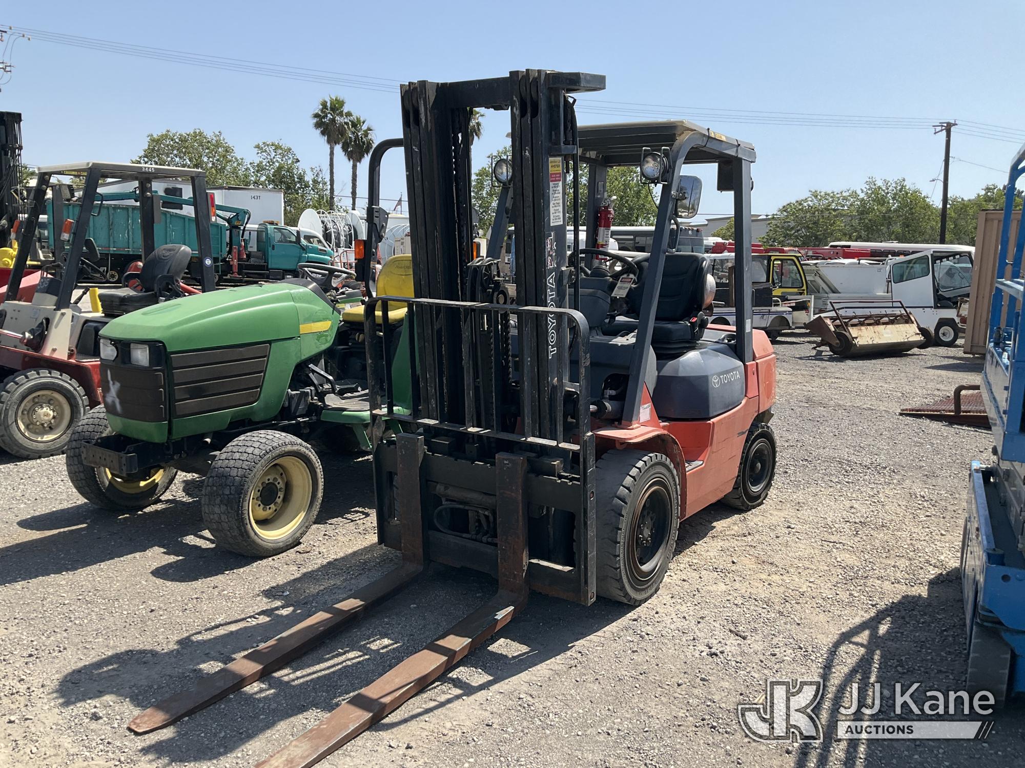 Photo of a  Toyota 7FCU30