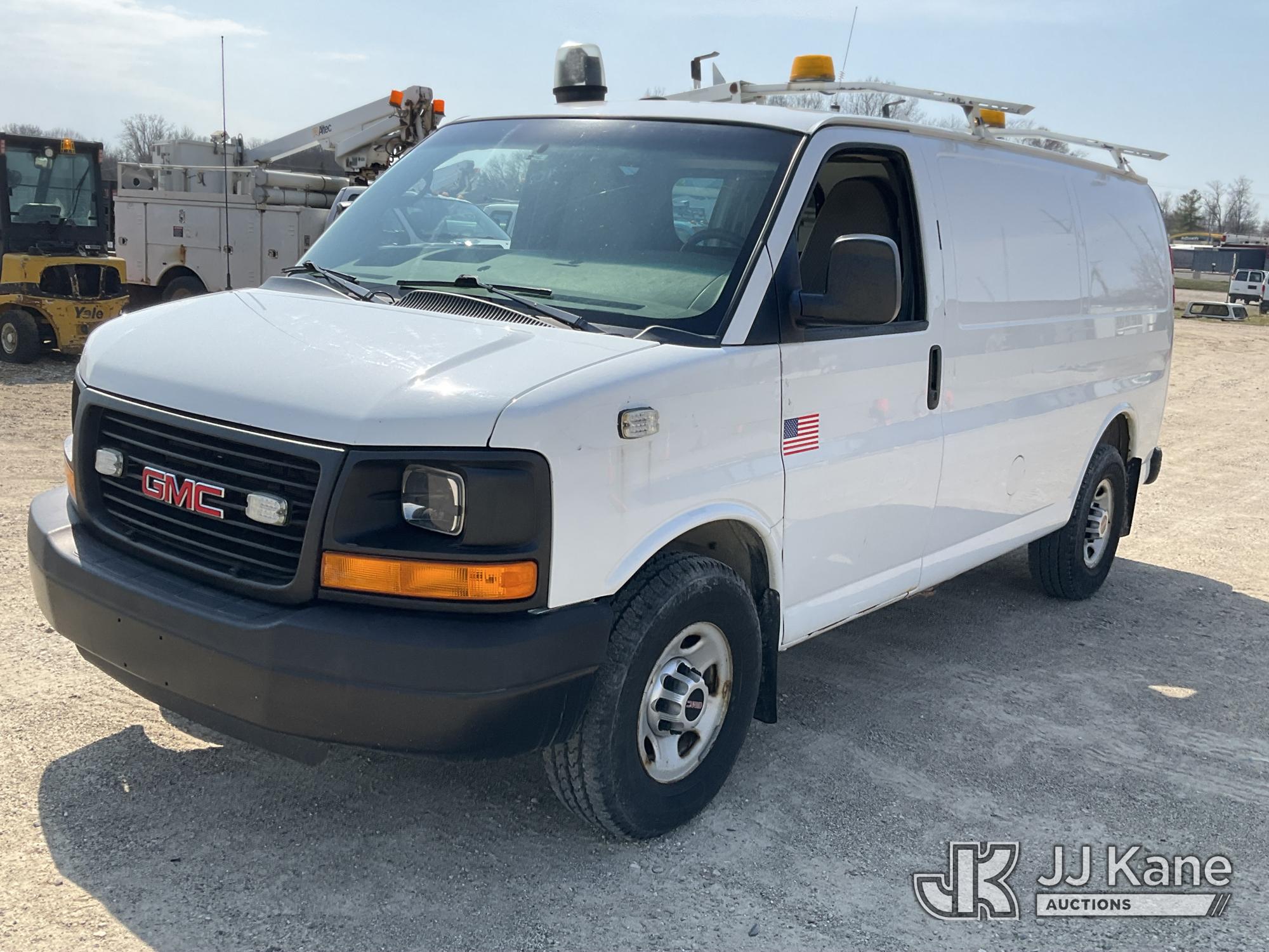 Photo of a 2013 GMC Savana G3500
