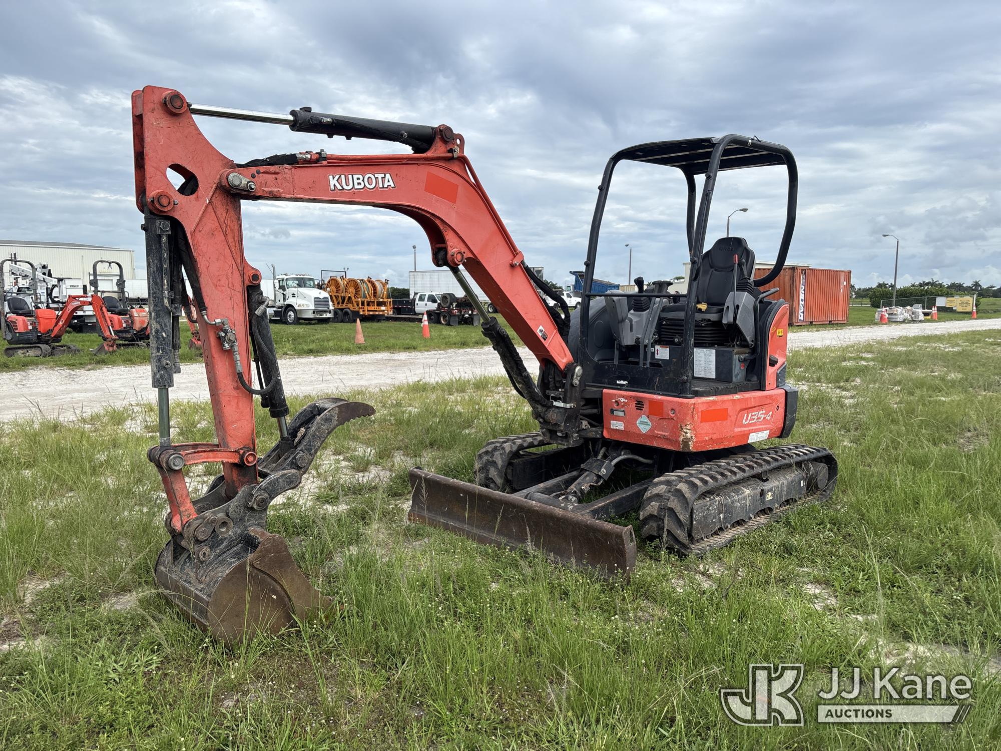 Photo of a 2018 Kubota U35-4