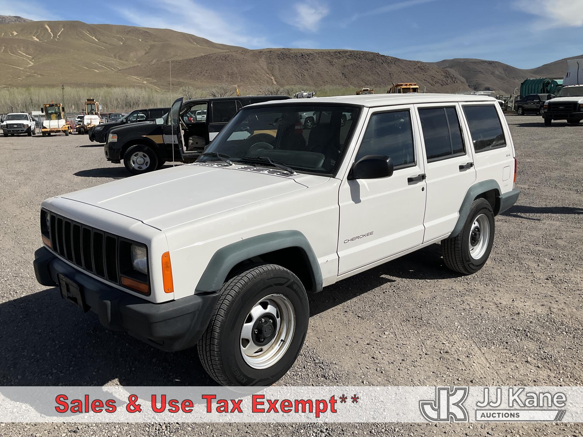 Photo of a 1998 Jeep Cherokee