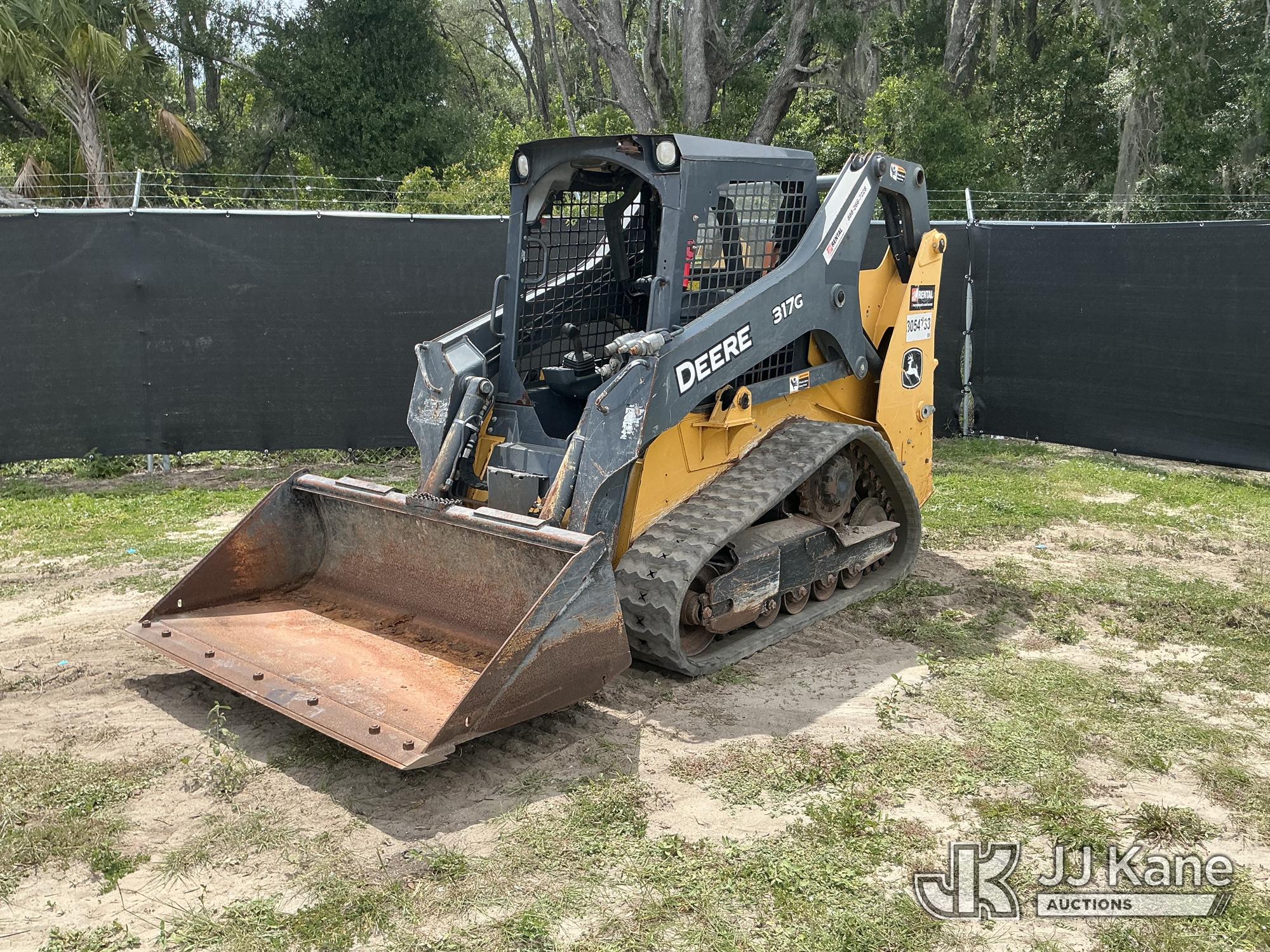 Photo of a 2019 John Deere 317G