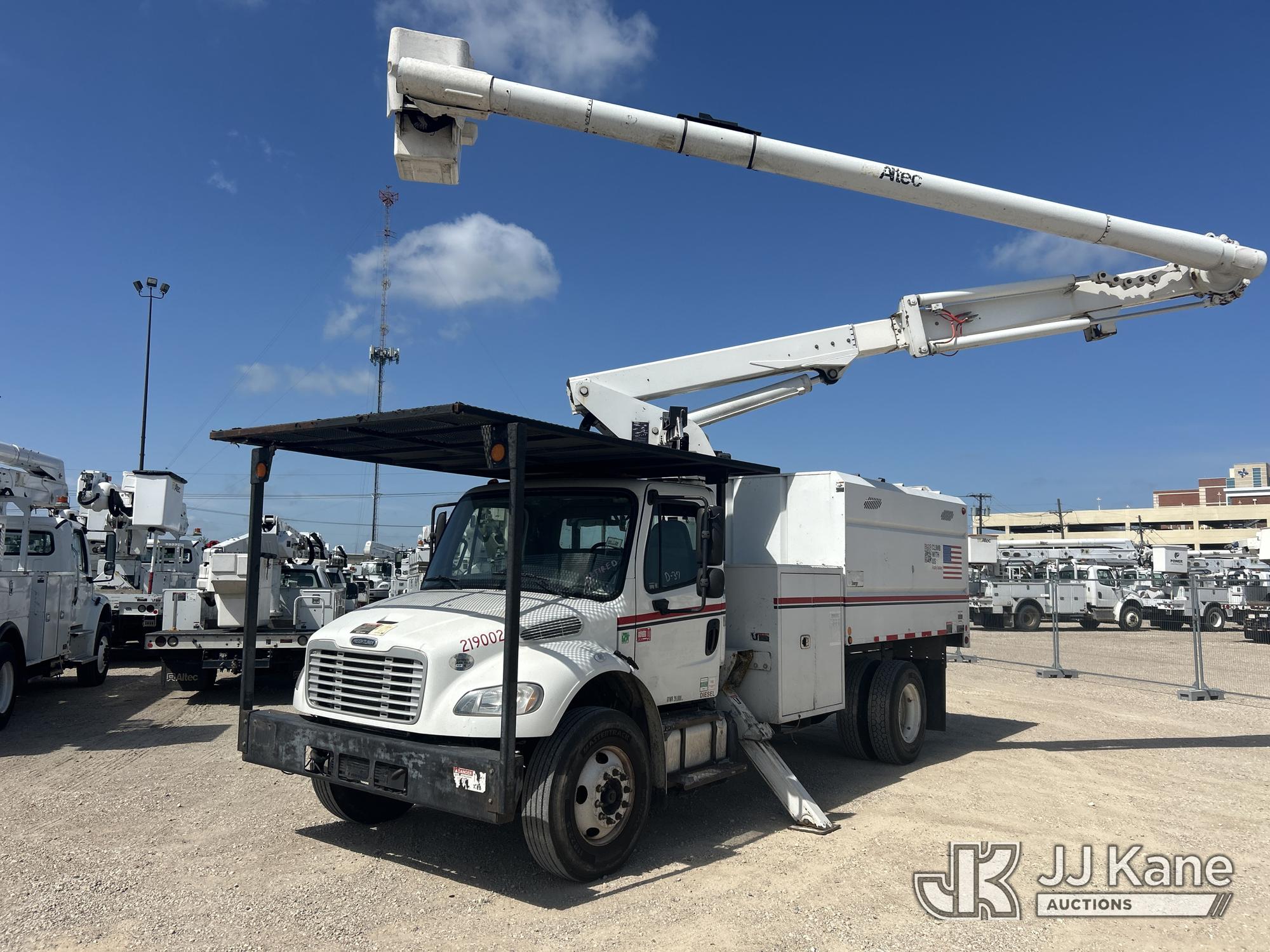 2017 Freightliner M2 106