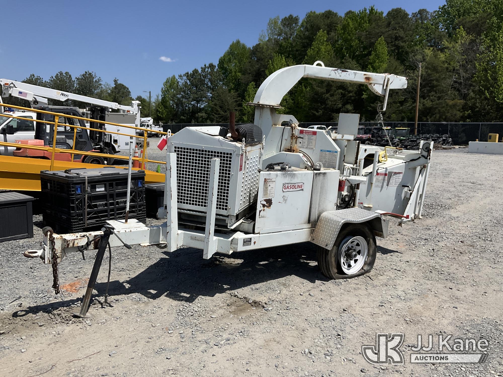 2015 Bandit Industries 200XP Chipper (12in Disc), Engine: Power Solutions International JJKane Decommissioned