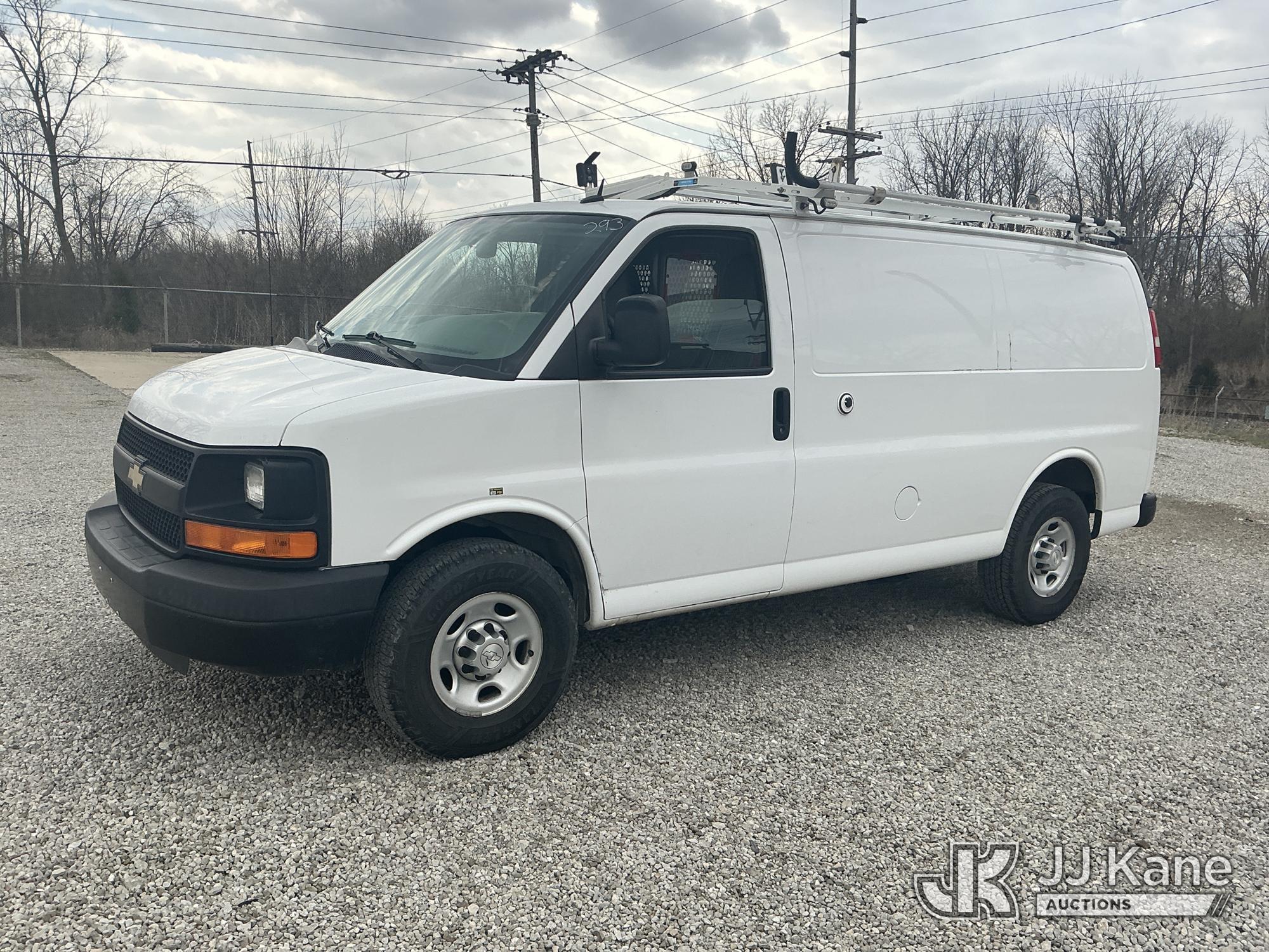Photo of a 2015 Chevrolet Express G2500