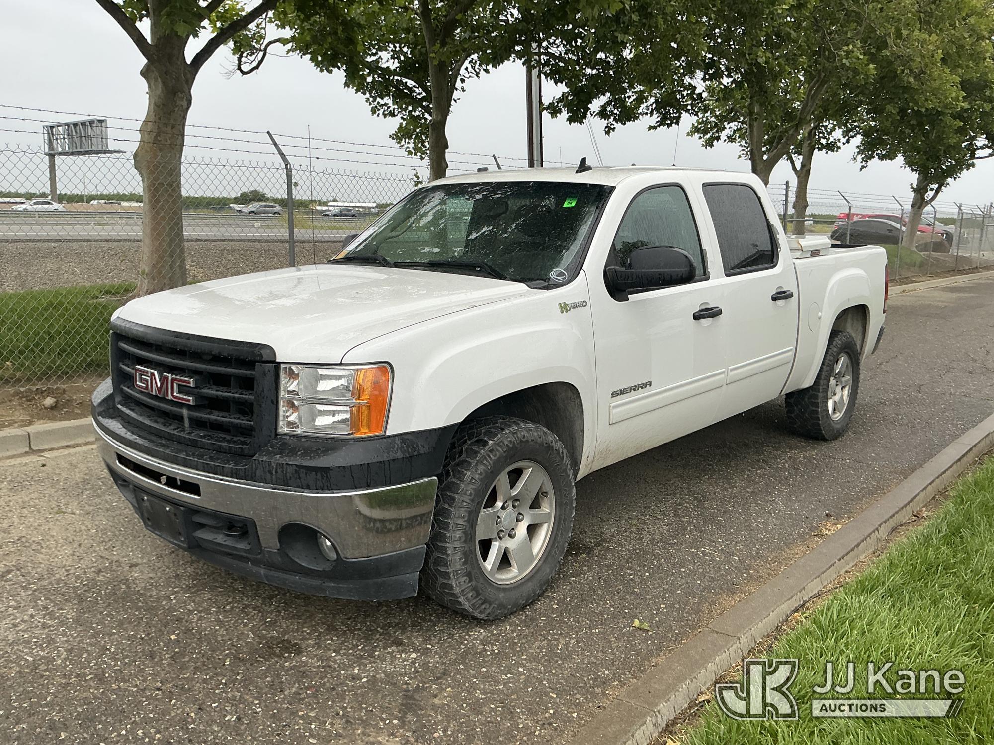 Photo of a 2013 GMC Sierra Hybrid
