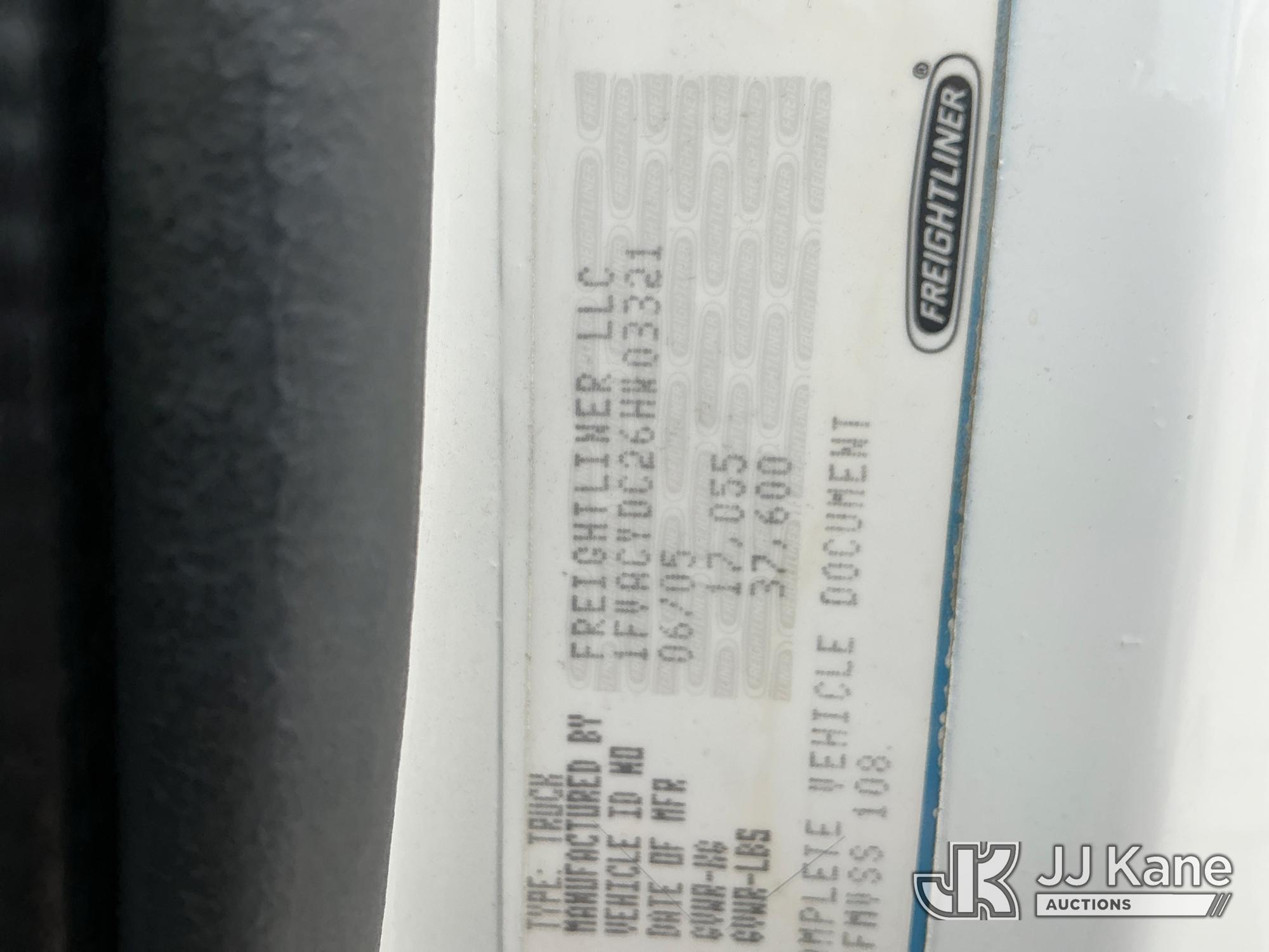 2006 Freightliner M2 106