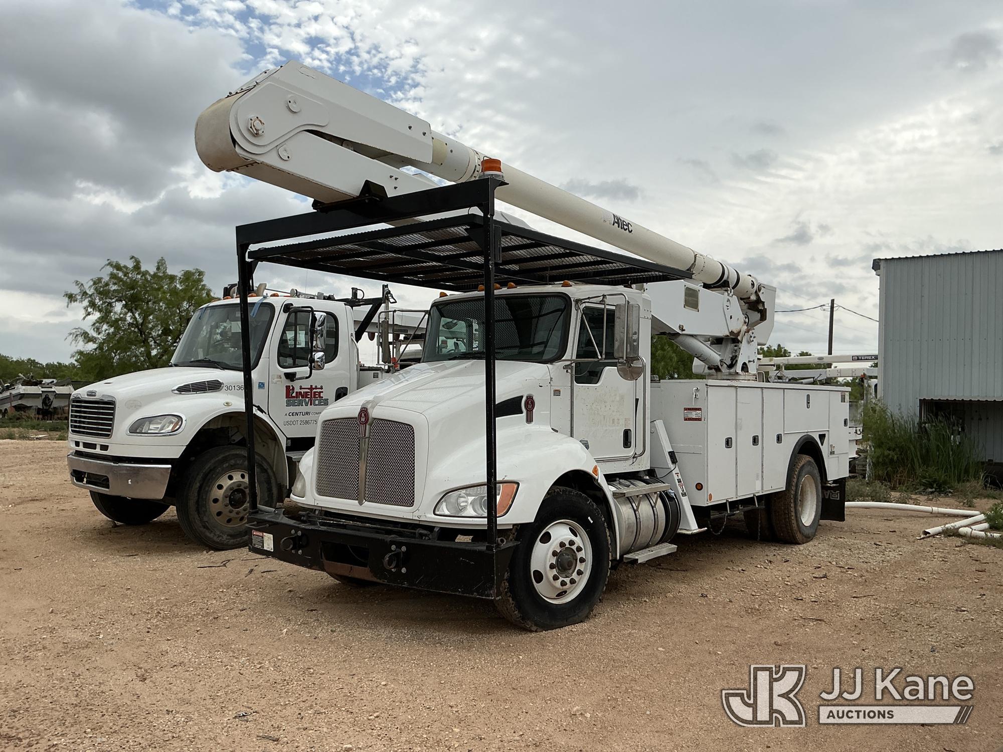 Photo of a 2014 Kenworth T300