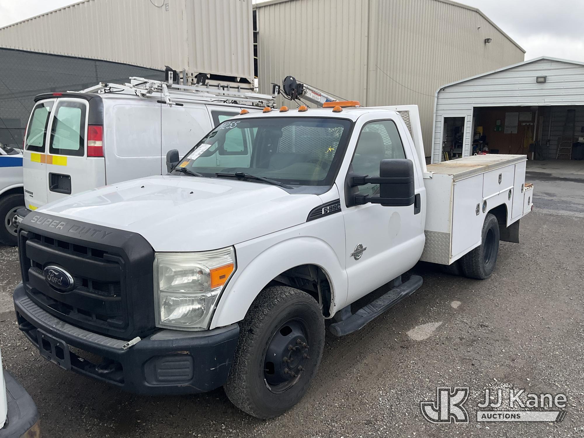 Photo of a 2012 Ford F-350 SD