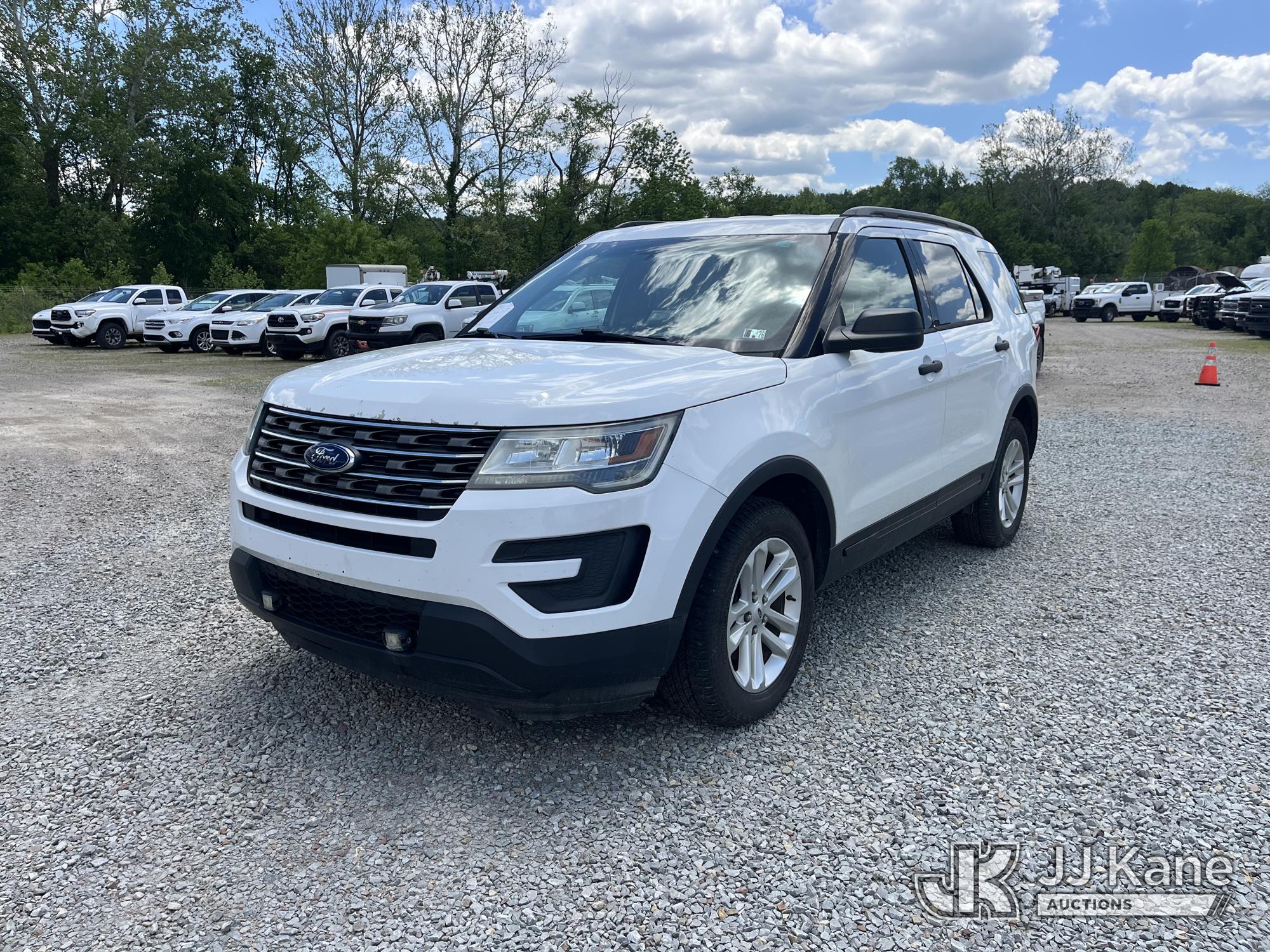 Photo of a 2016 Ford Explorer 4x4
