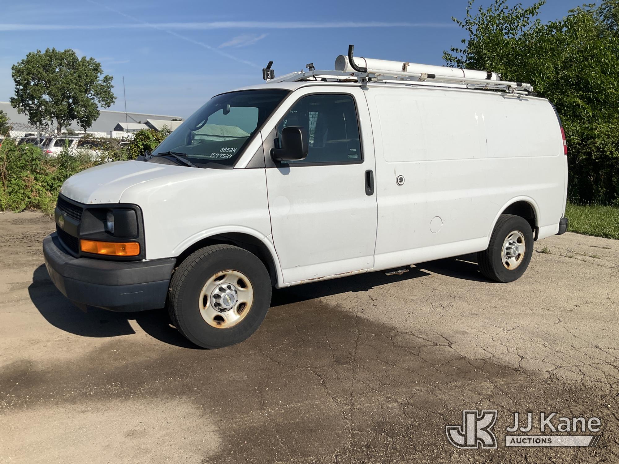 Photo of a 2013 Chevrolet Express G2500