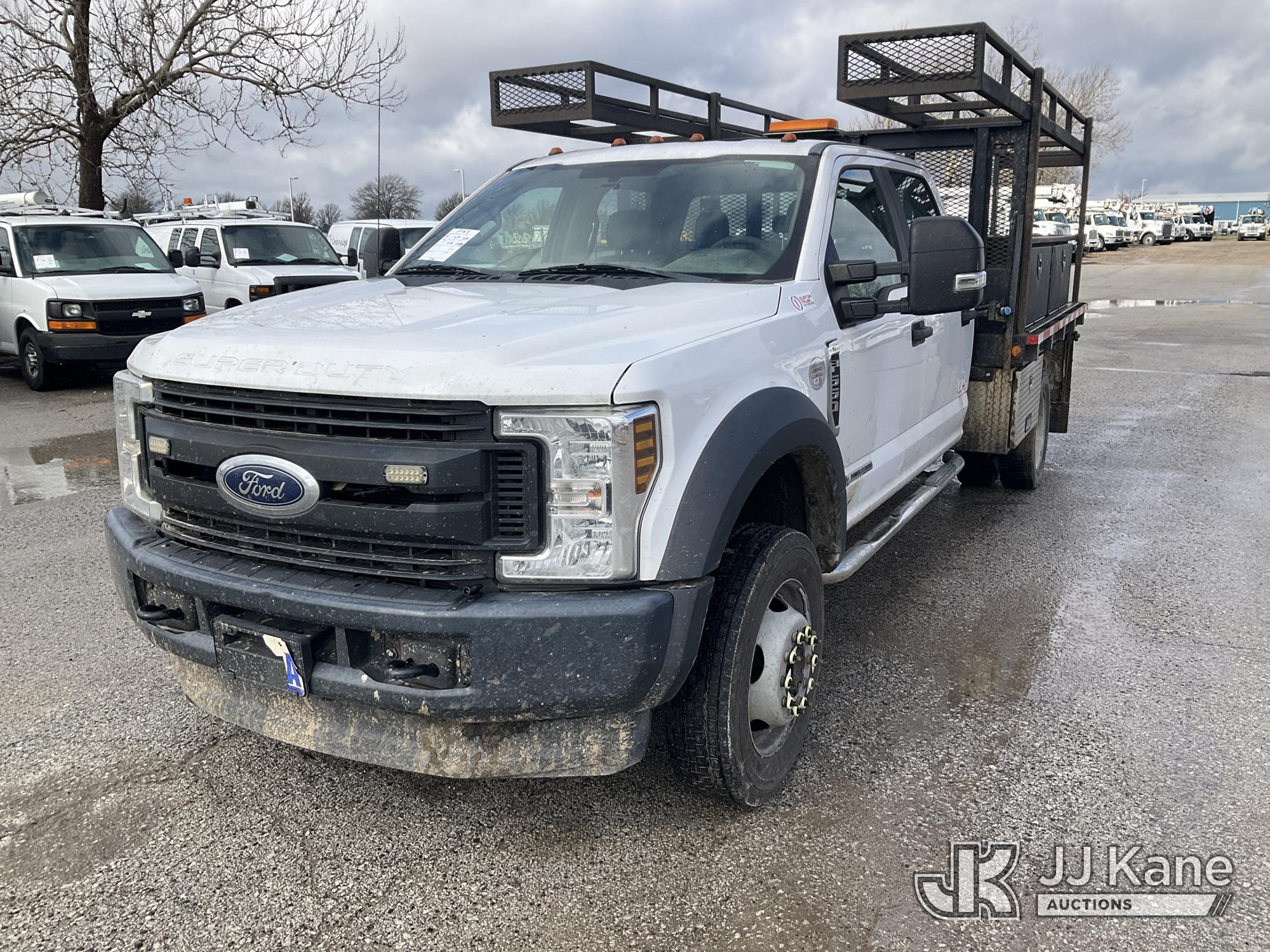 Photo of a 2018 Ford F550 4x4