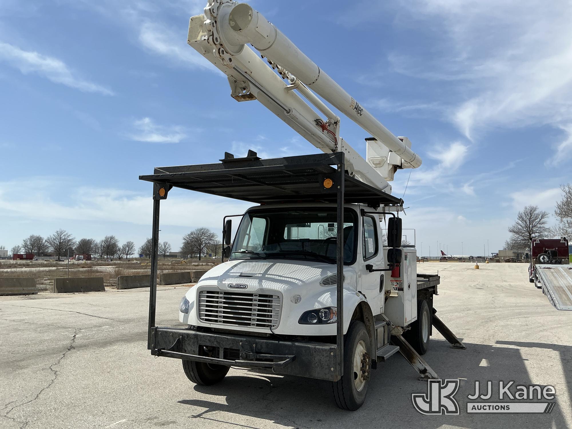 2017 Freightliner M2-106